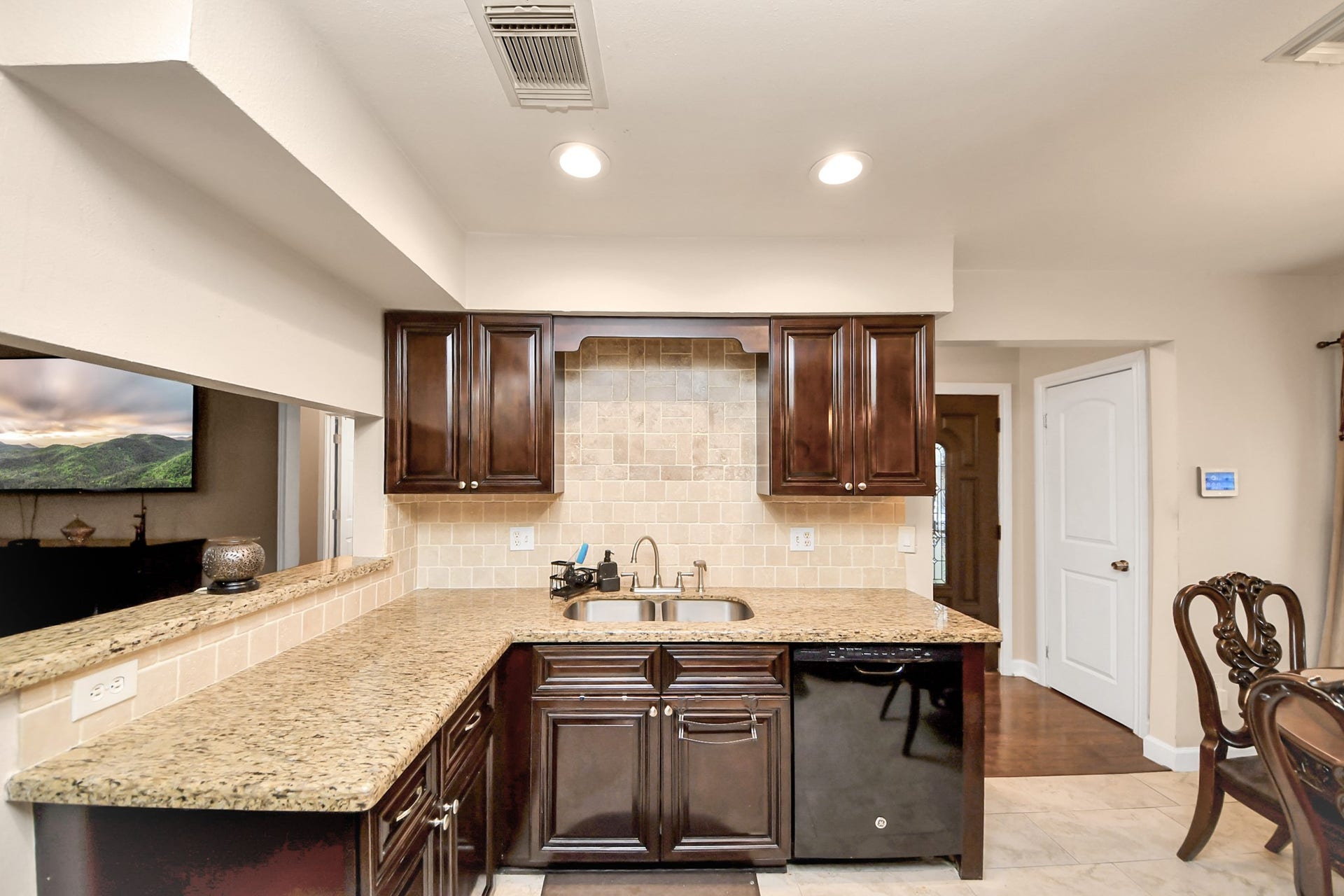 1930 Deerhurst Lane, Houston, TX 77088 1930 Deerhurst Lane, Houston, TX 77088
