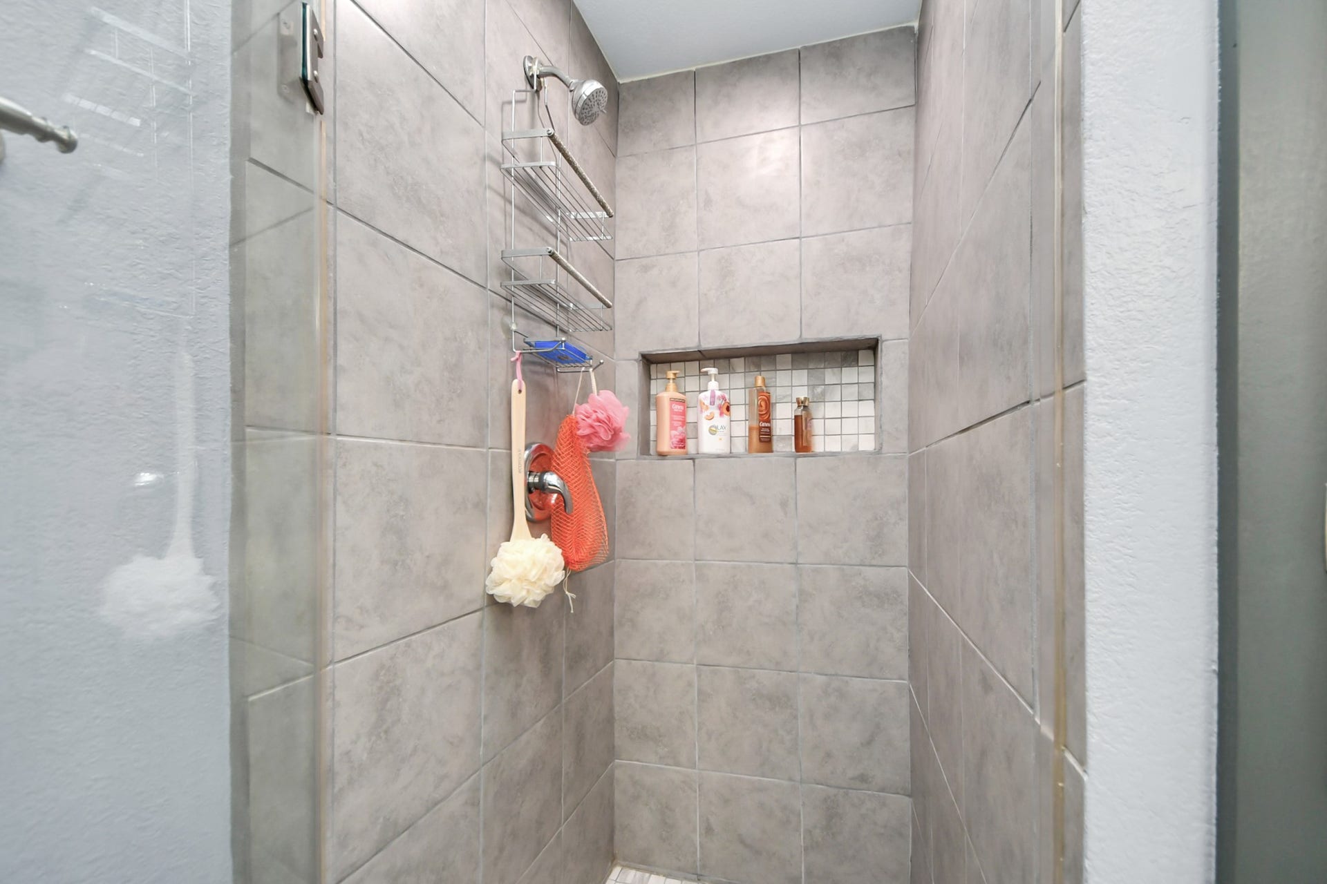 1930 Deerhurst Lane, Houston, TX 77088 1930 Deerhurst Lane, Houston, TX 77088