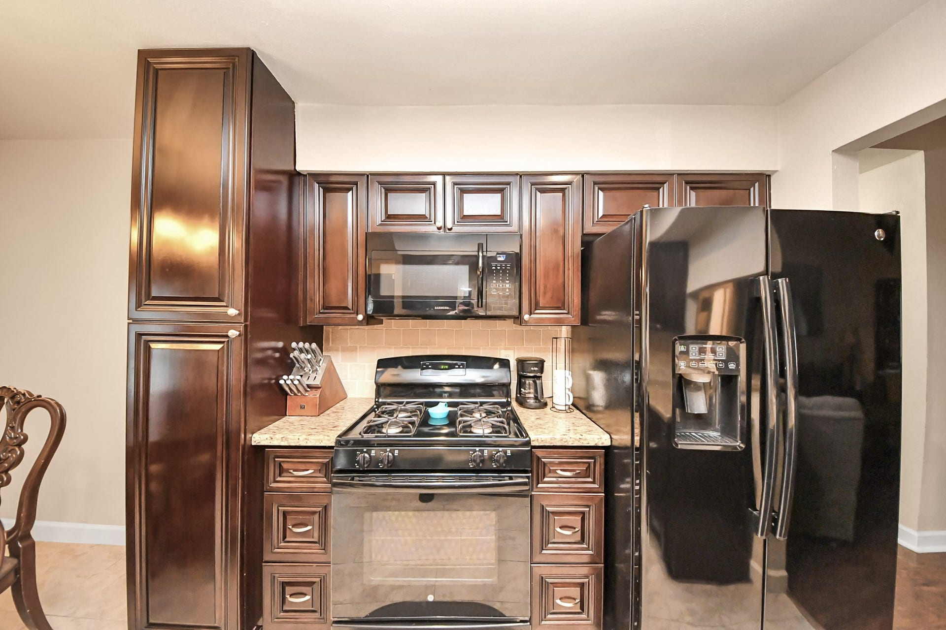 1930 Deerhurst Lane, Houston, TX 77088 1930 Deerhurst Lane, Houston, TX 77088