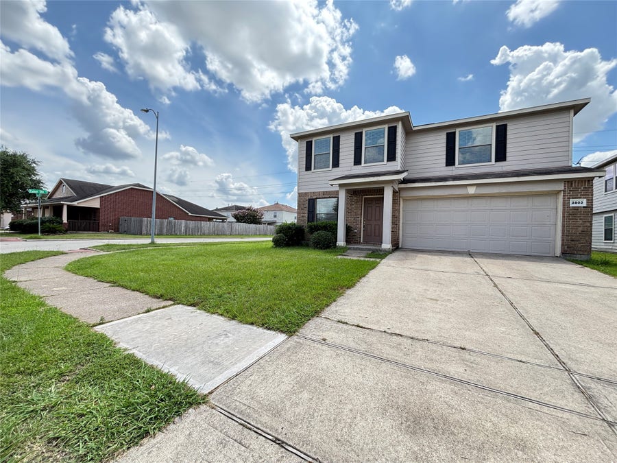 Property photo for 2803 Mustang Hill Lane, Katy, TX
