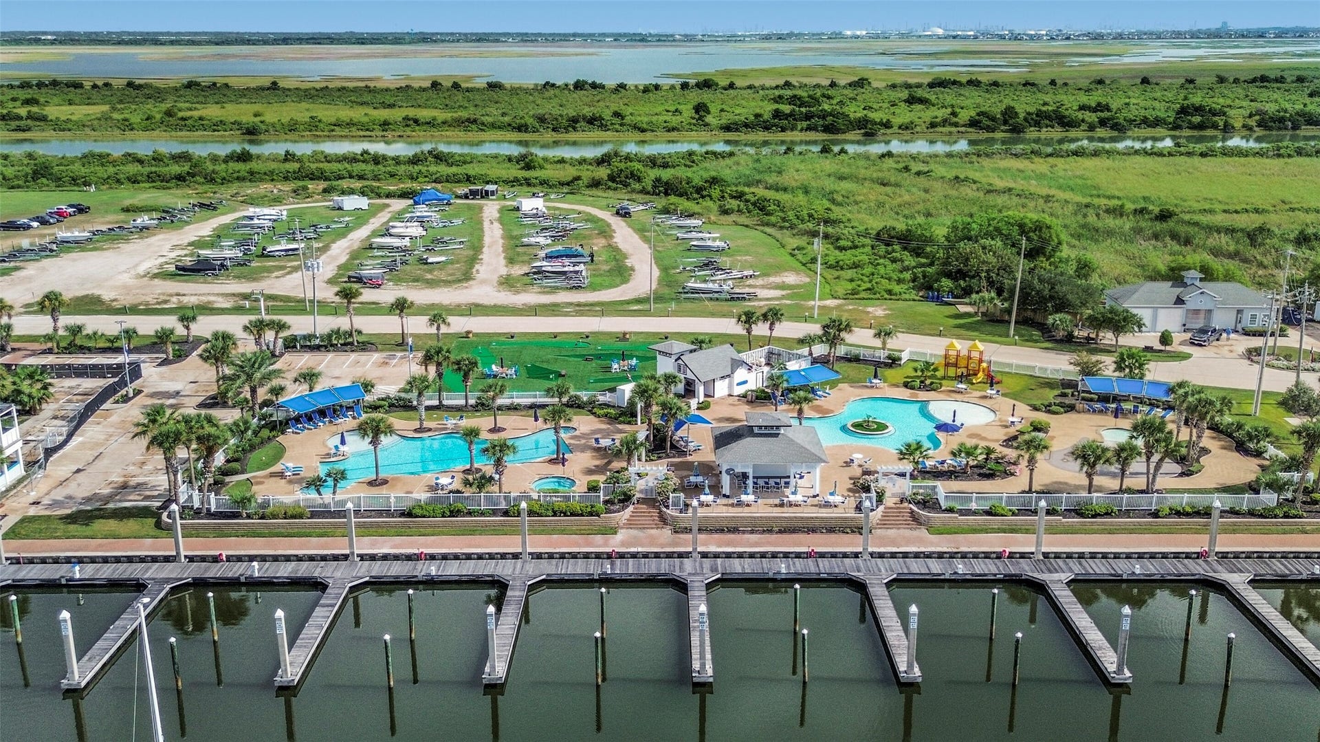 22 Fleming, Hitchcock, TX 77563 Resort style amenities add another layer to the HarborWalk experience. Spend your days boating, relaxing by the pools or enjoying the communitys recreational spaces.