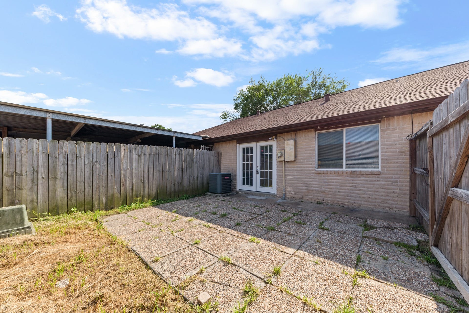 7285 Cook Road, Houston, TX 77072 7285 Cook Road, Houston, TX 77072