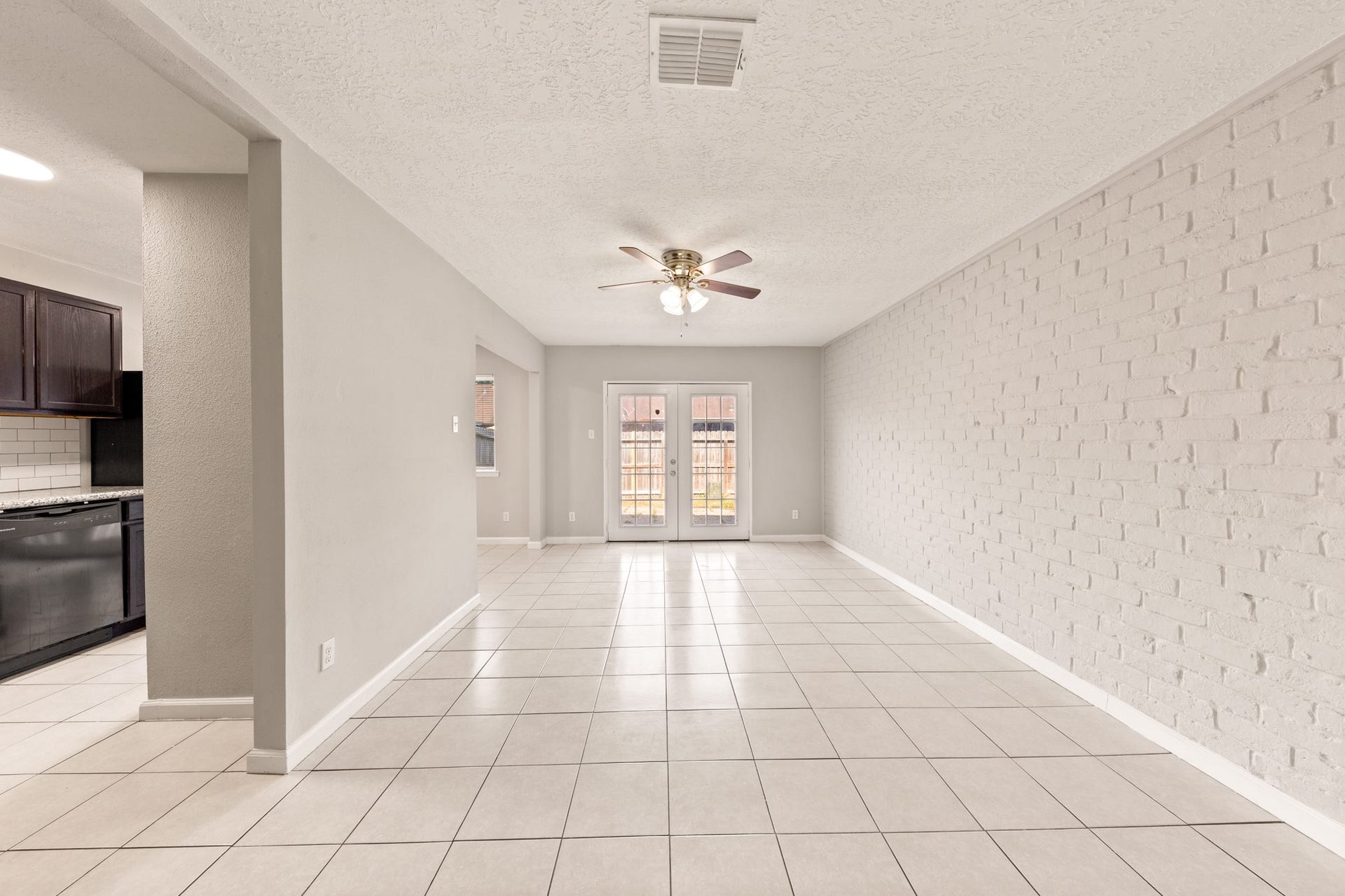 7285 Cook Road, Houston, TX 77072 7285 Cook Road, Houston, TX 77072