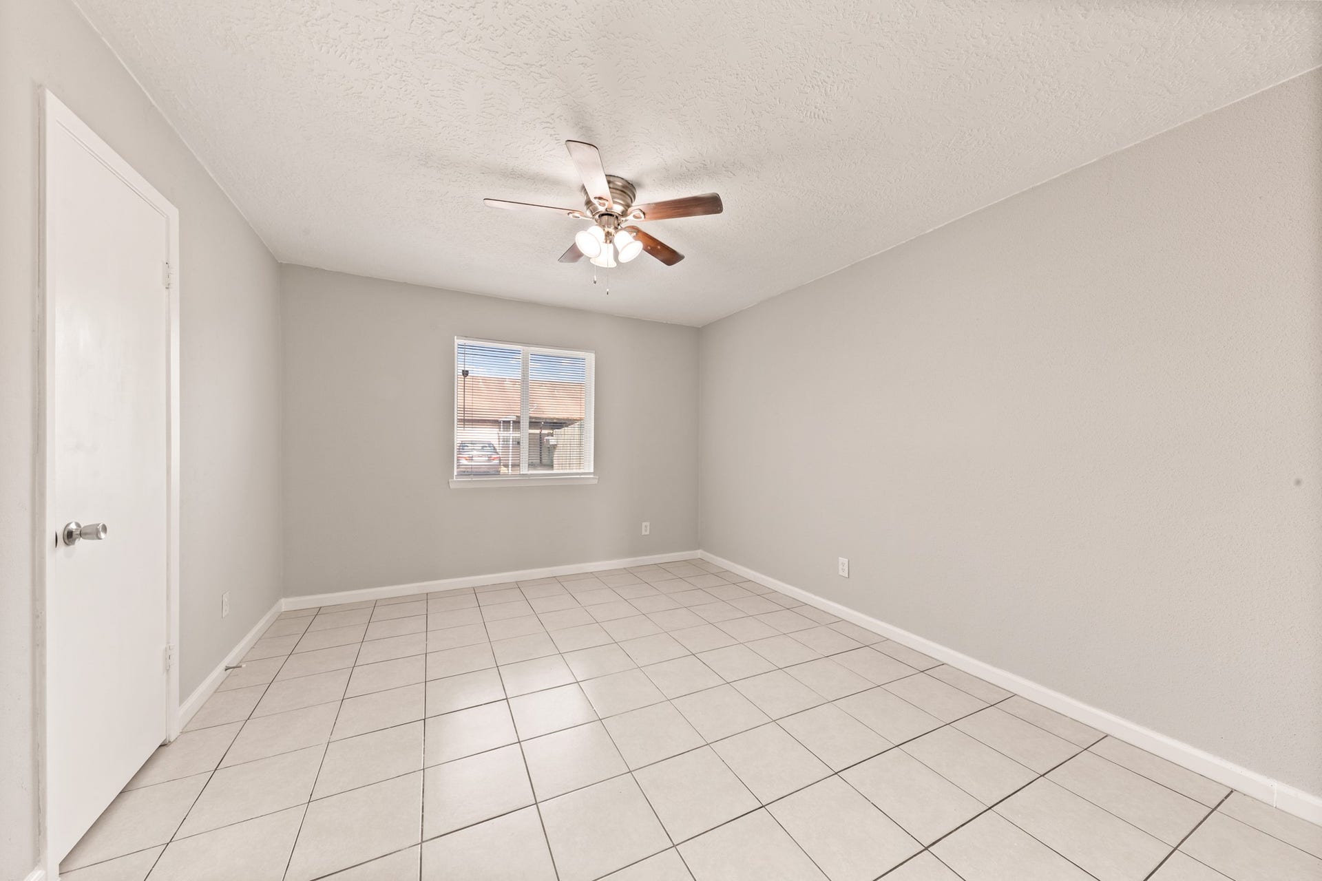 7285 Cook Road, Houston, TX 77072 7285 Cook Road, Houston, TX 77072