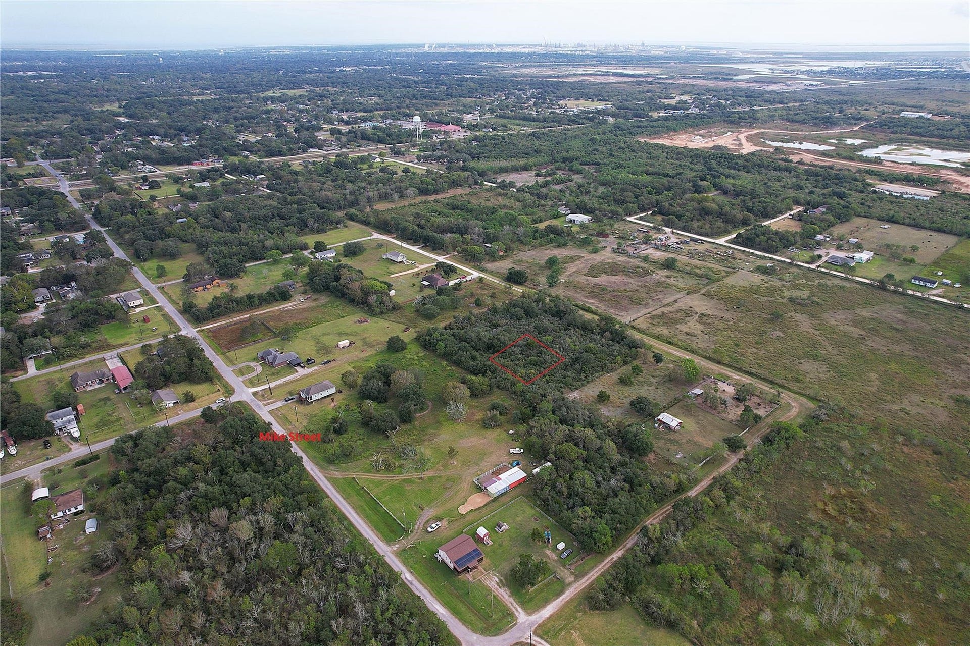 0 Mike, Hitchcock, TX 77563 0 Mike, Hitchcock, TX 77563
