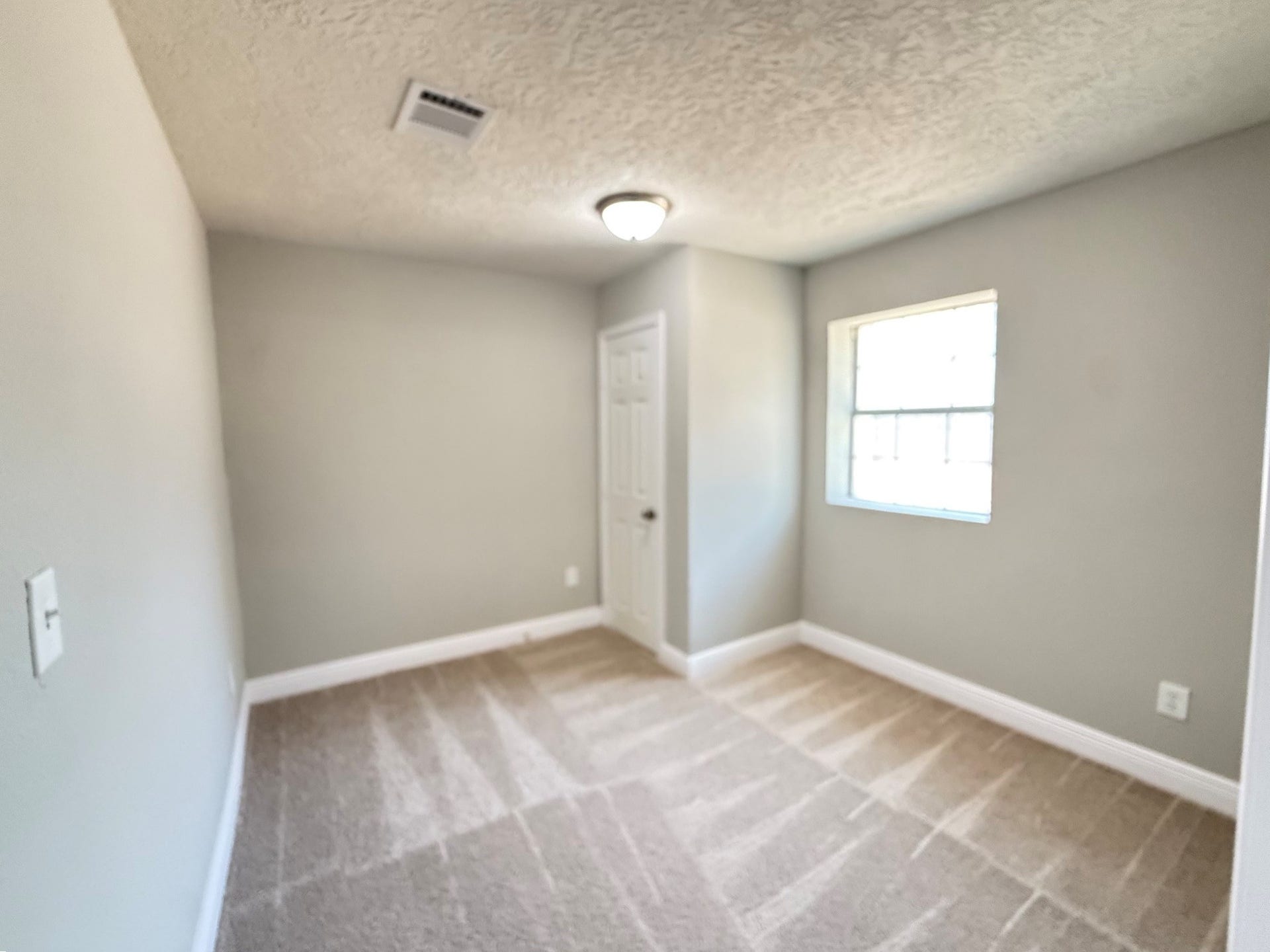6813 N Wayside Drive, Houston, TX 77028 6813 N Wayside Drive, Houston, TX 77028