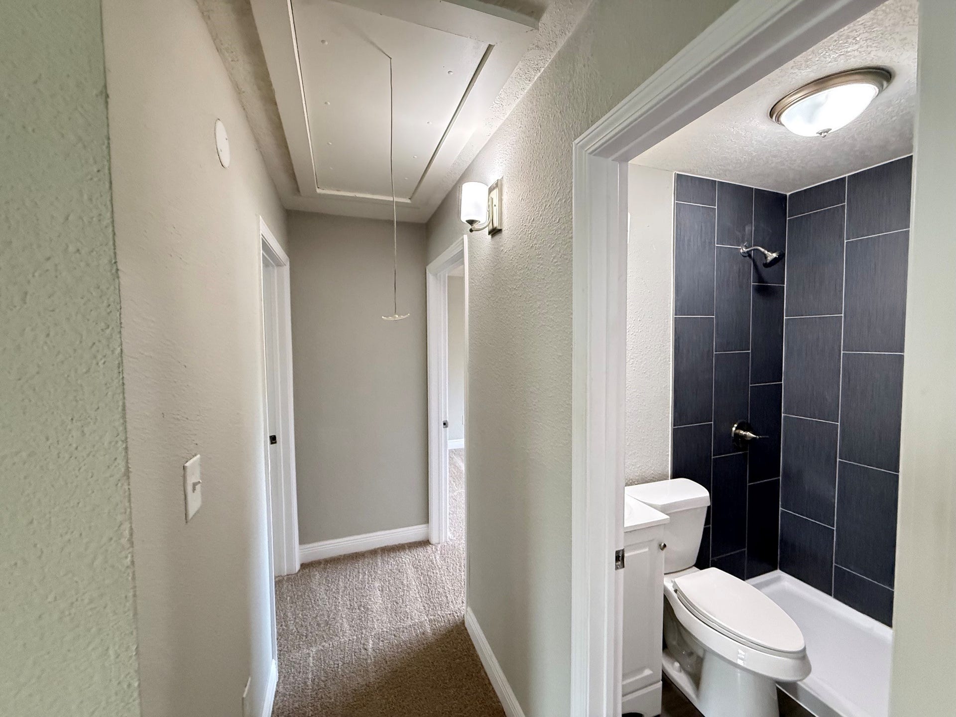 6813 N Wayside Drive, Houston, TX 77028 6813 N Wayside Drive, Houston, TX 77028