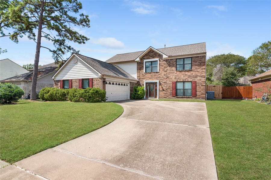 Property photo for 7507 Dogwood Falls Road, Houston, TX