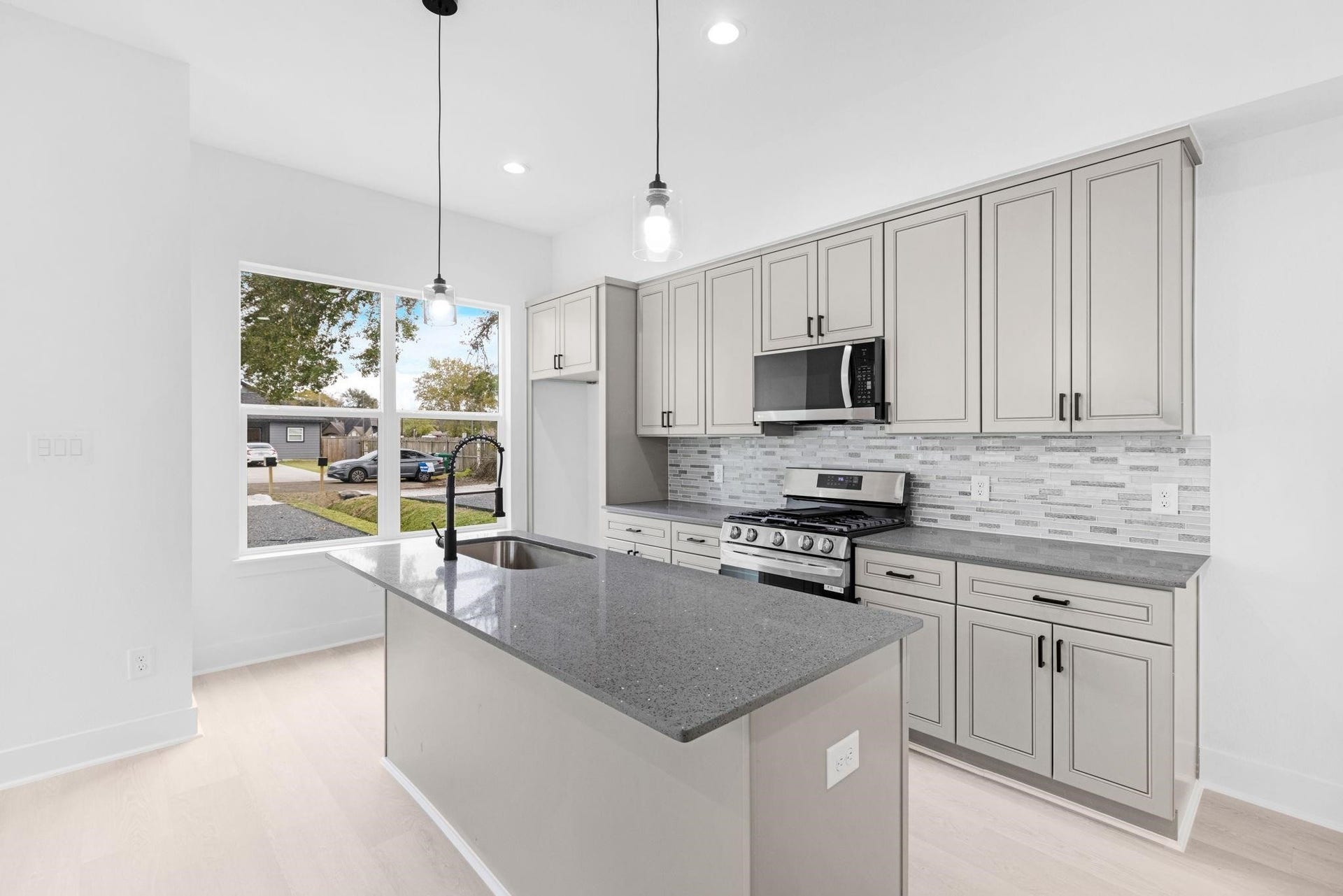 1018 Calvin Avenue, #A-B, Houston, TX 77088