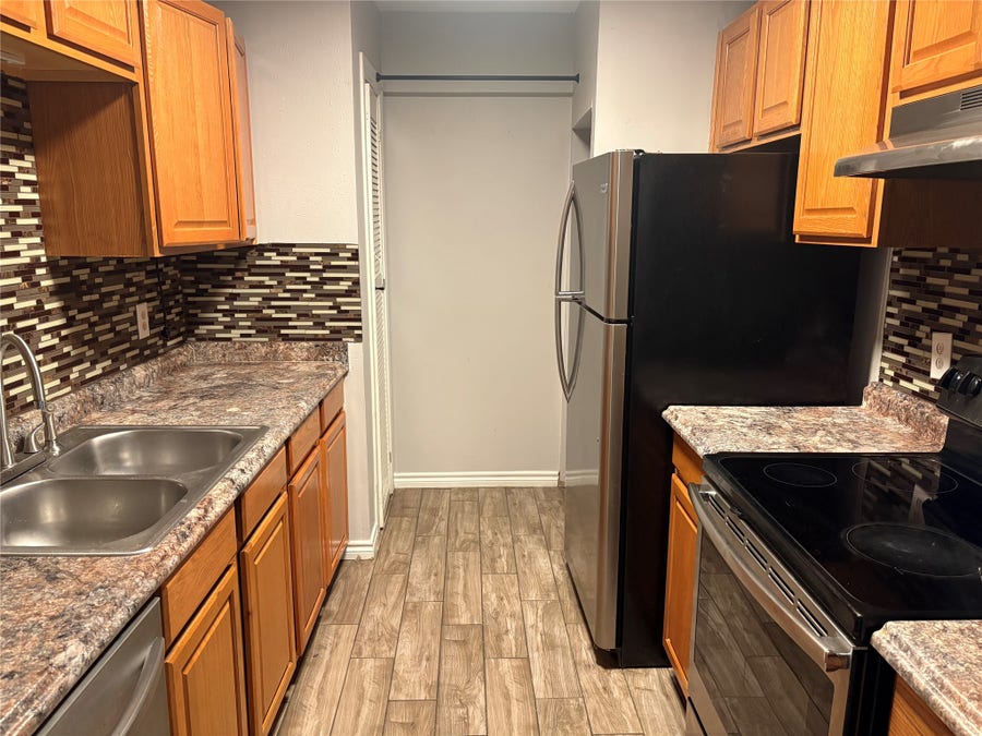 Property photo for 9707 Richmond Avenue, #96, Houston, TX