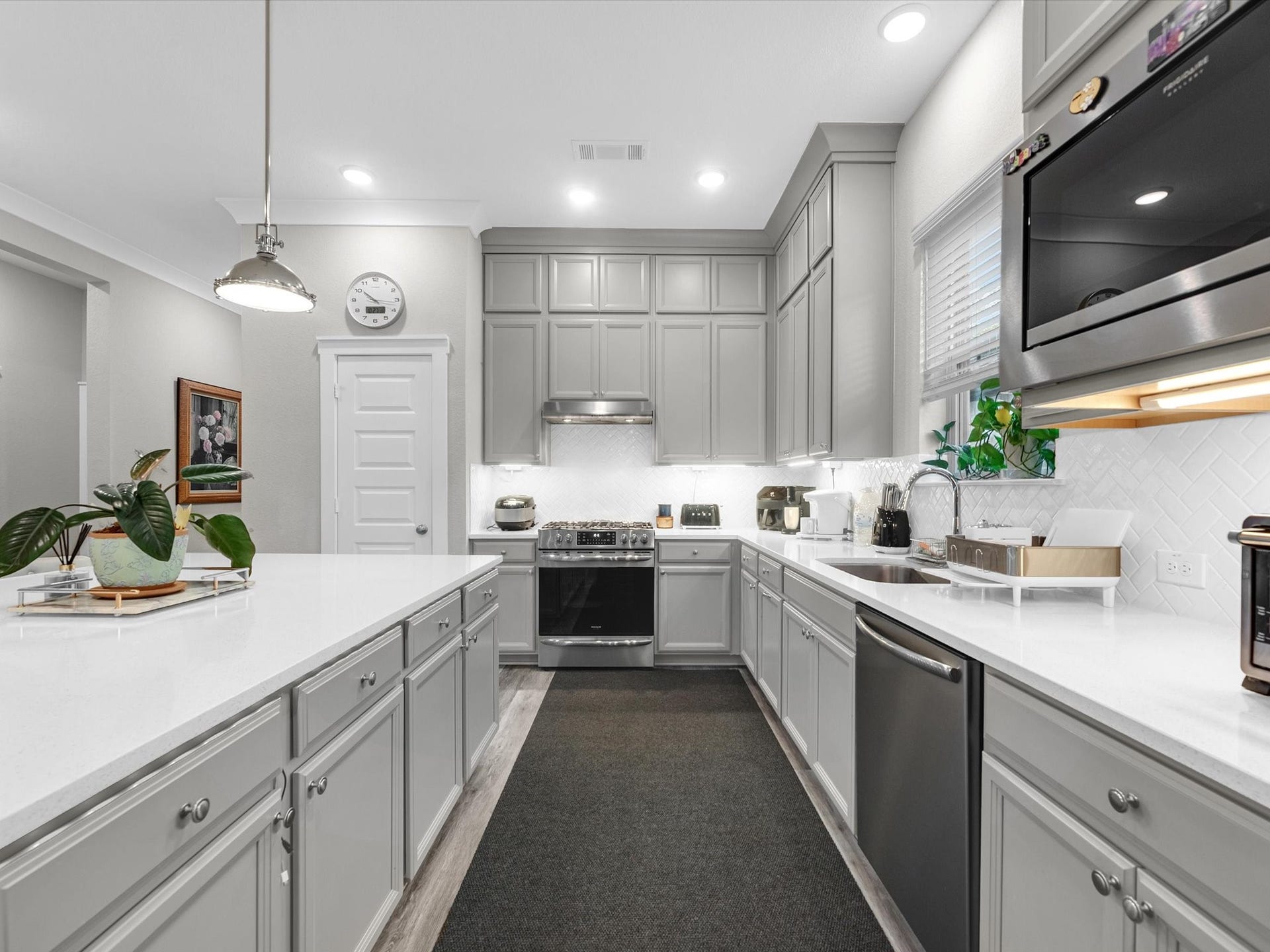 135 Kingsley Grove Street, Montgomery, TX 77316 135 Kingsley Grove Street, Montgomery, TX 77316