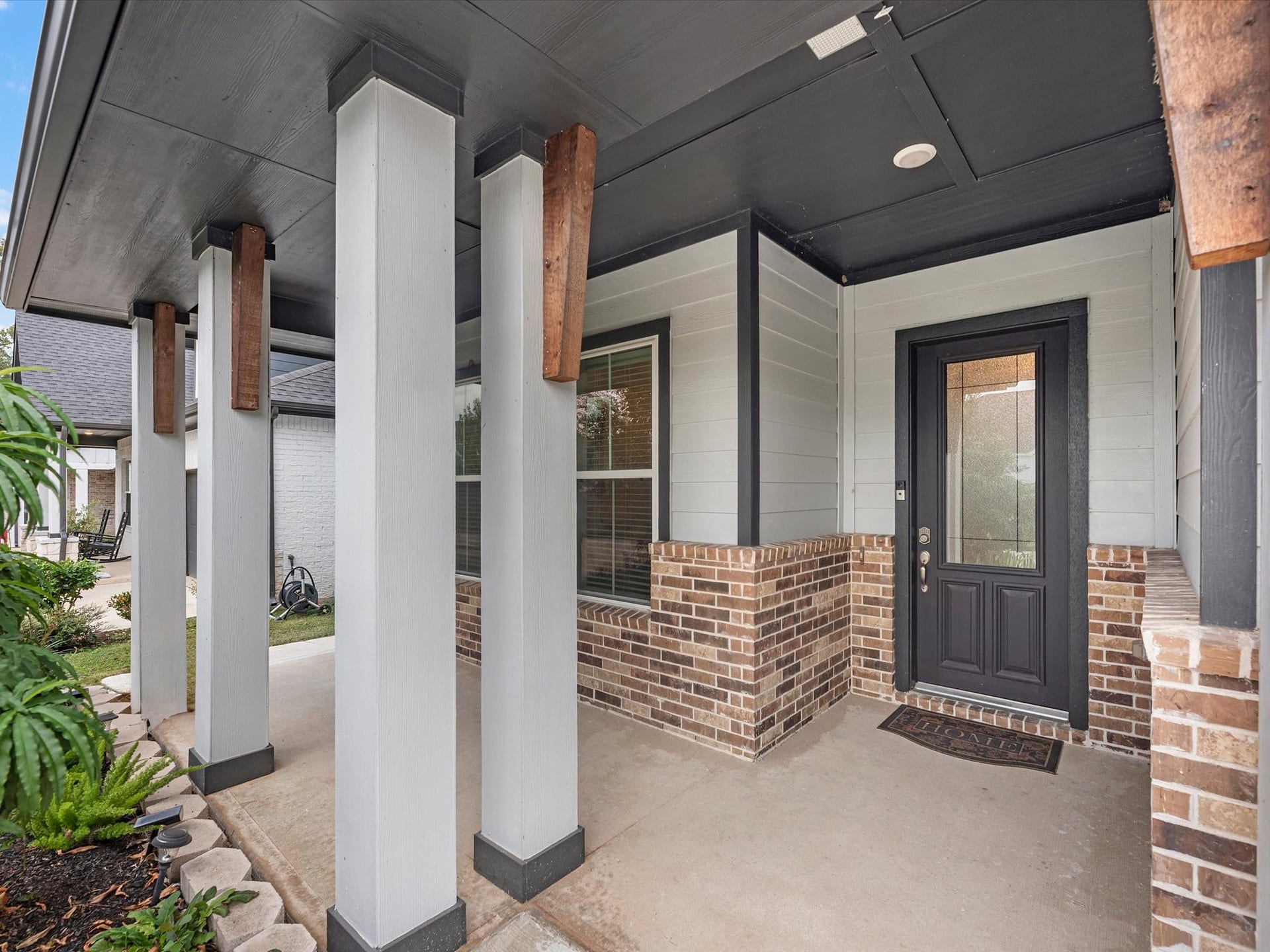 135 Kingsley Grove Street, Montgomery, TX 77316 135 Kingsley Grove Street, Montgomery, TX 77316