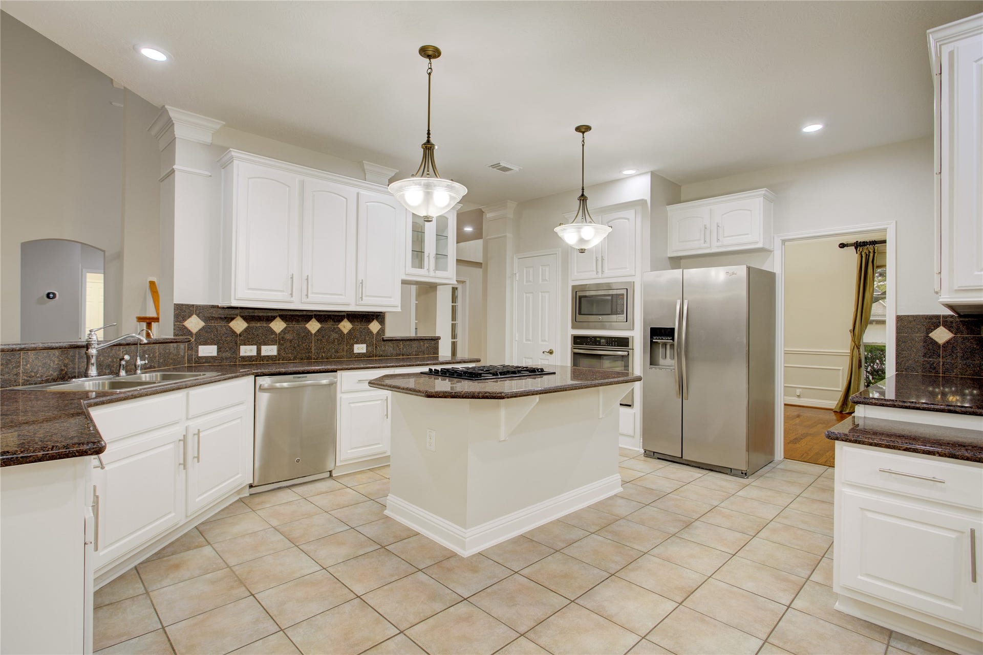 5410 Drakeview Court, Sugar Land, TX 77479