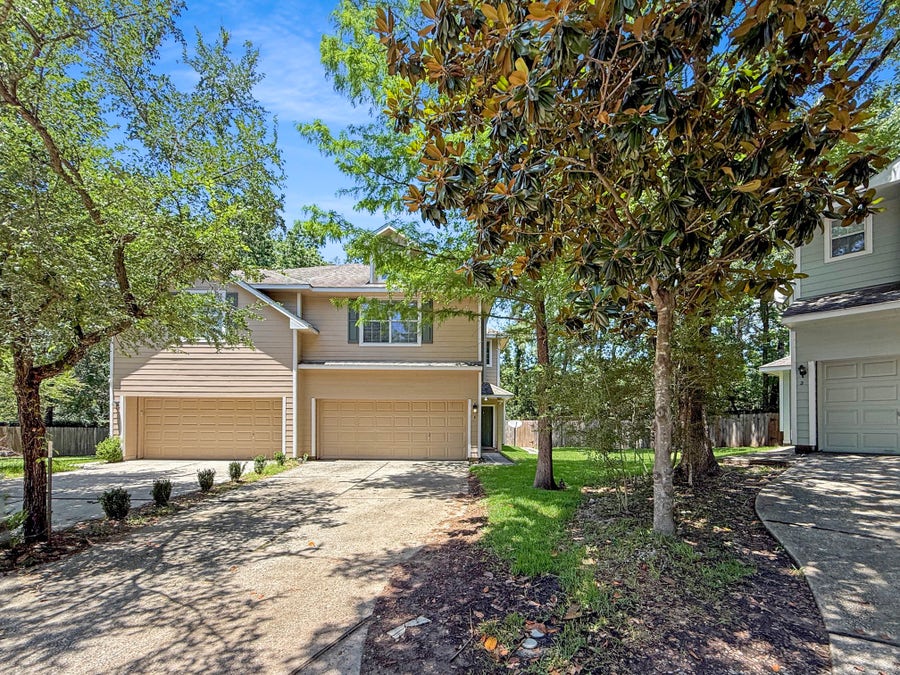 Property photo for 3 Peachridge Place, The Woodlands, TX