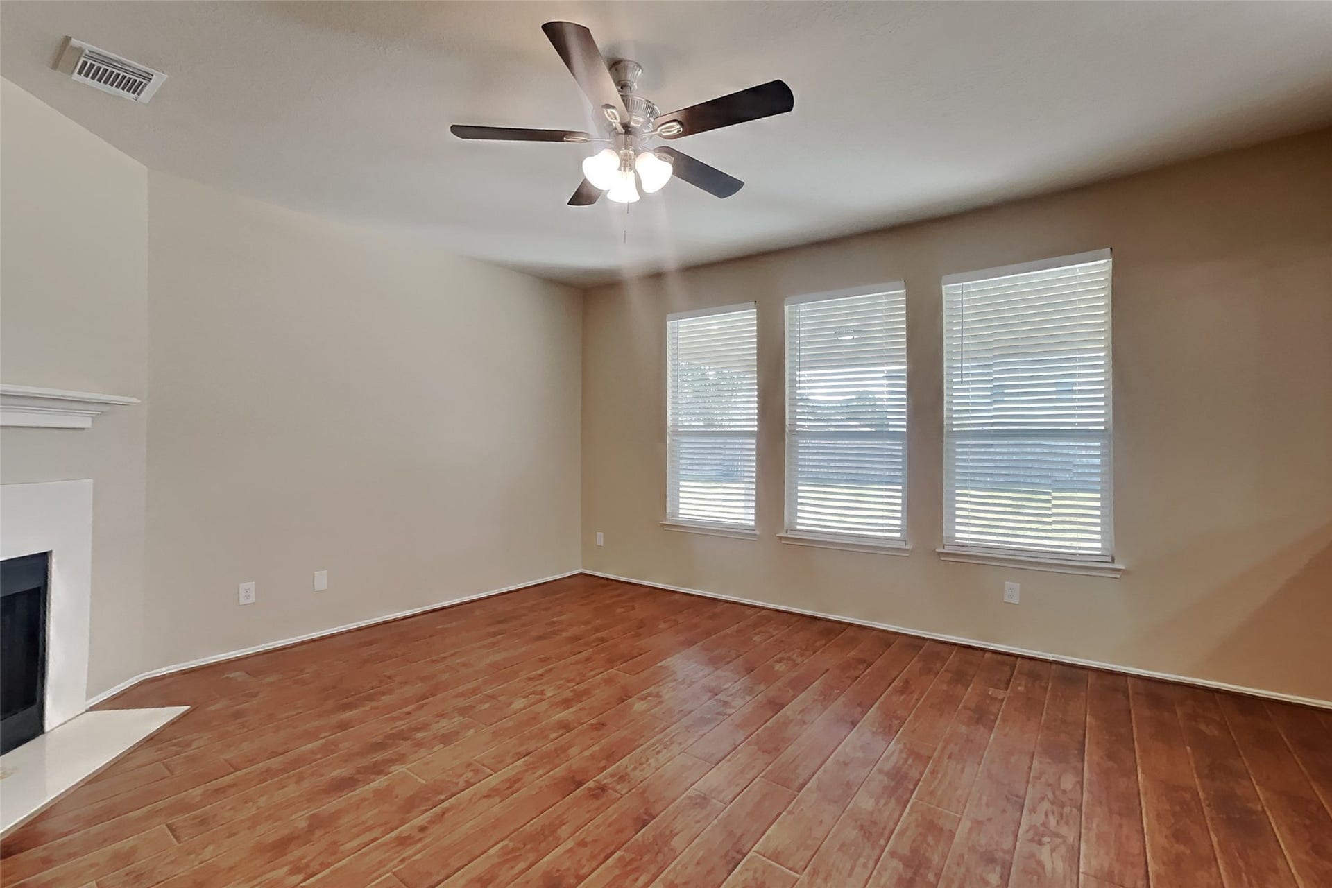 6422 Brazos Glen Lane, Richmond, TX 77469 6422 Brazos Glen Lane, Richmond, TX 77469