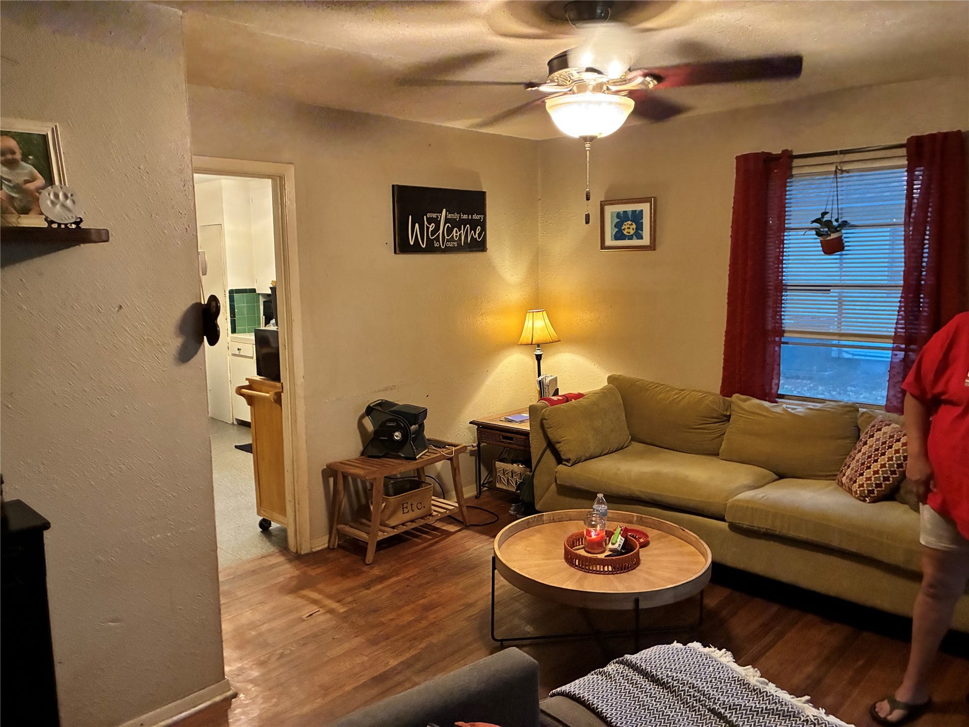 1930 Palm Street, La Marque, TX 77568 1930 Palm Street, La Marque, TX 77568