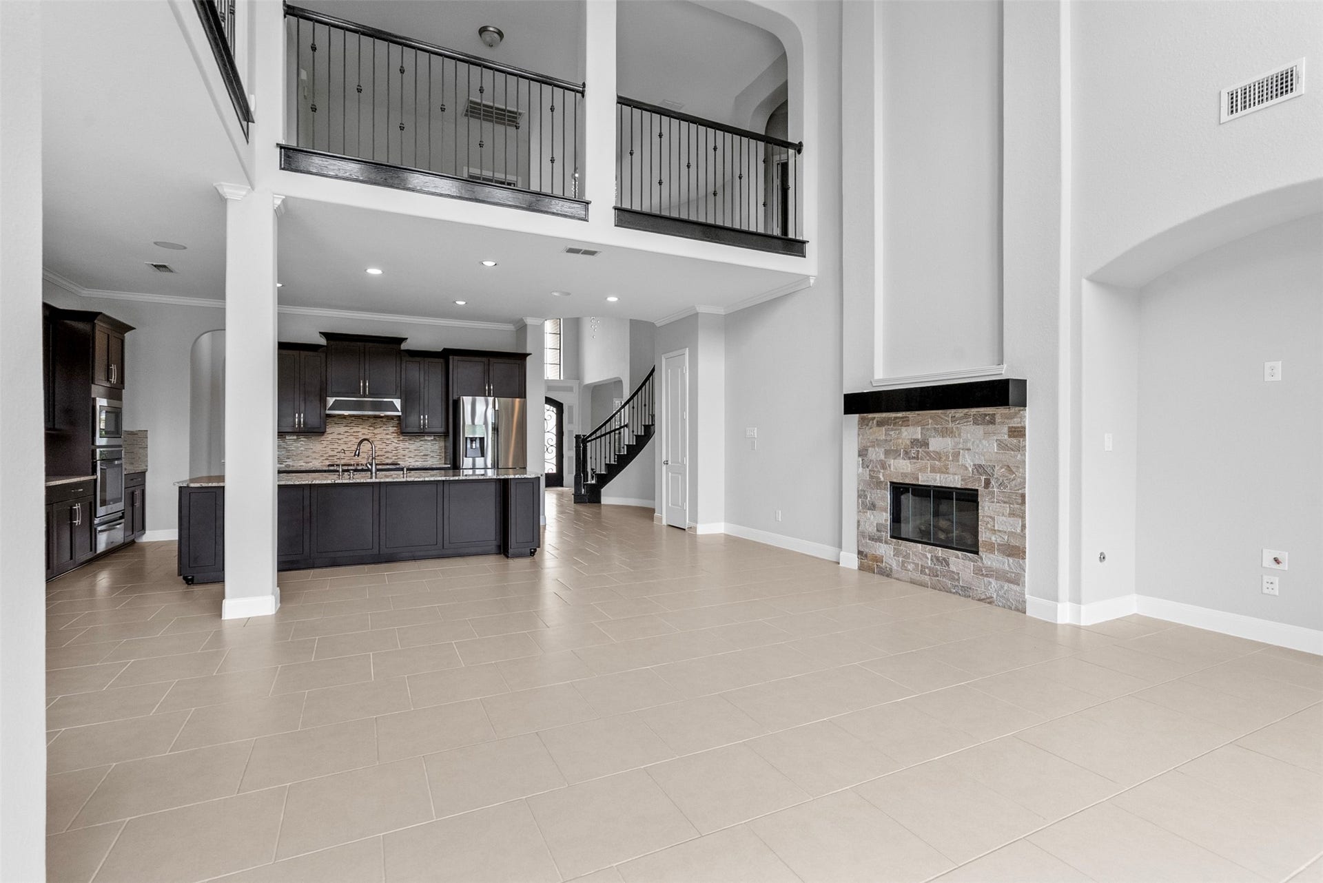 5218 Limestone Hill Lane, Sugar Land, TX 77479