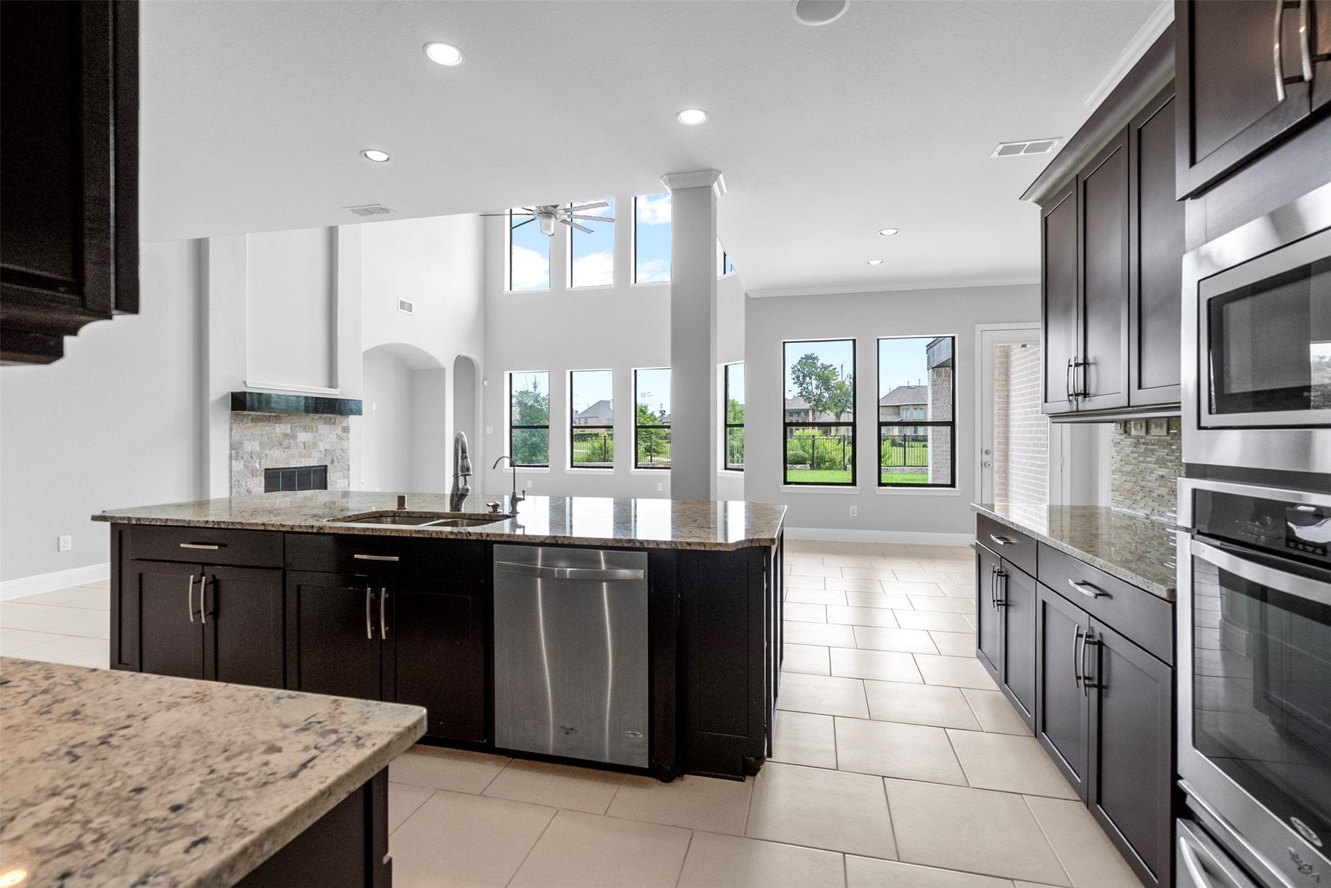 5218 Limestone Hill Lane, Sugar Land, TX 77479