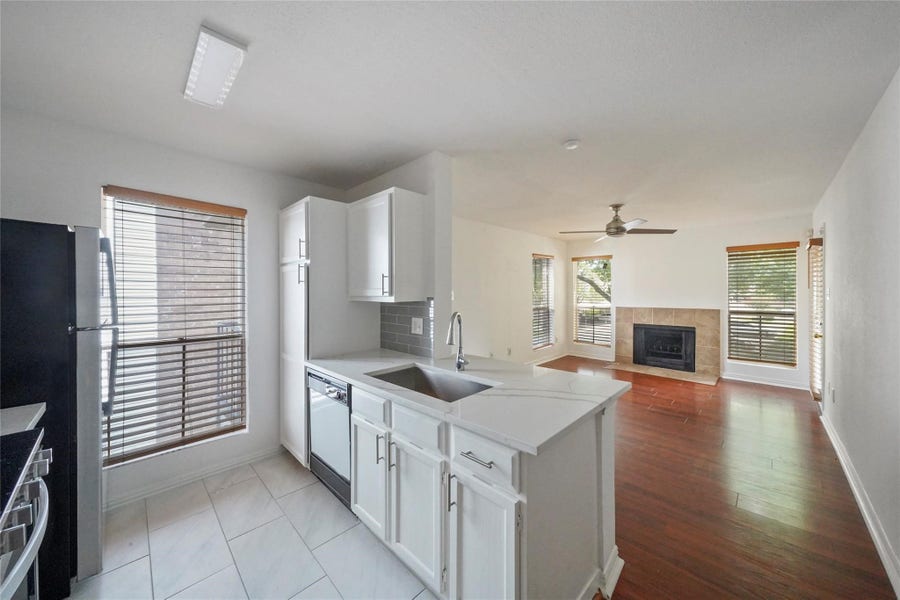 Property photo for 3900 Woodchase Drive, #52, Houston, TX