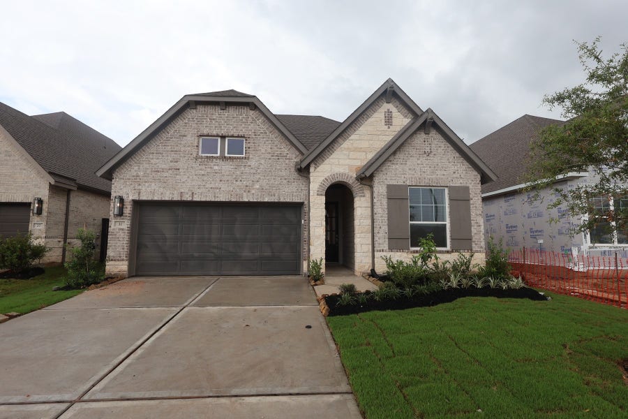 Property photo for 31 Savory Saute Drive, Richmond, TX