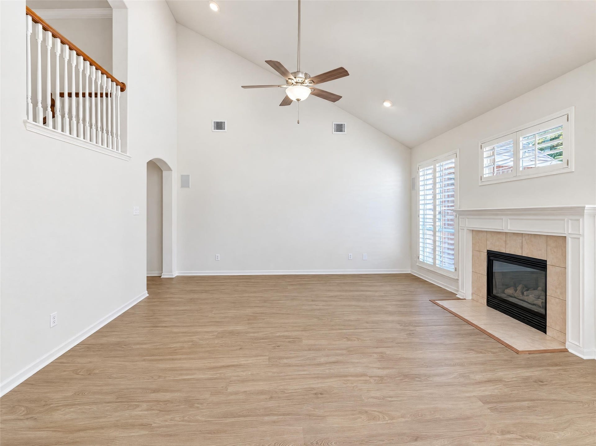 7927 High Knoll Lane, Houston, TX 77095