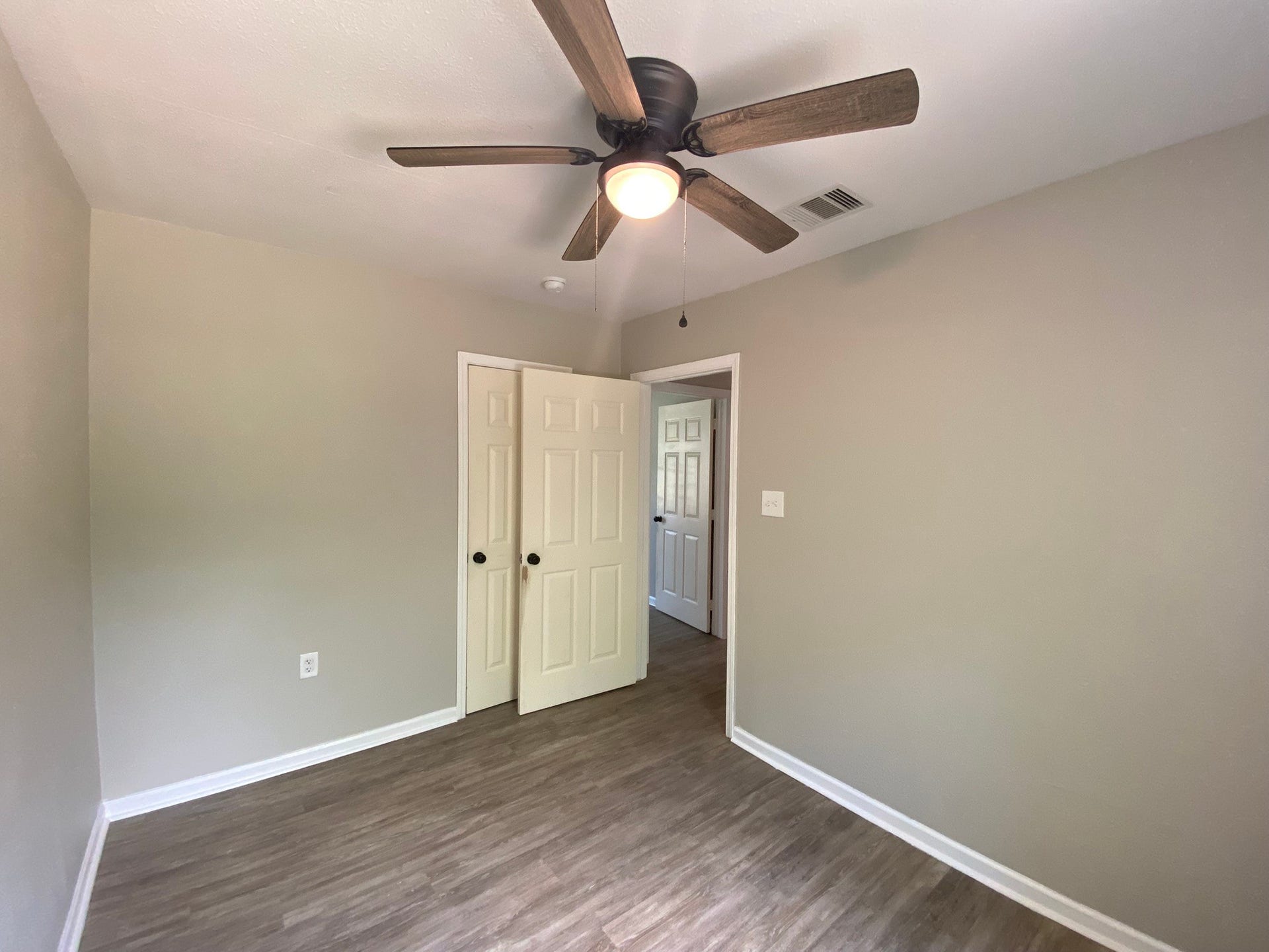2016 Magnolia Drive, La Marque, TX 77568 2016 Magnolia Drive, La Marque, TX 77568