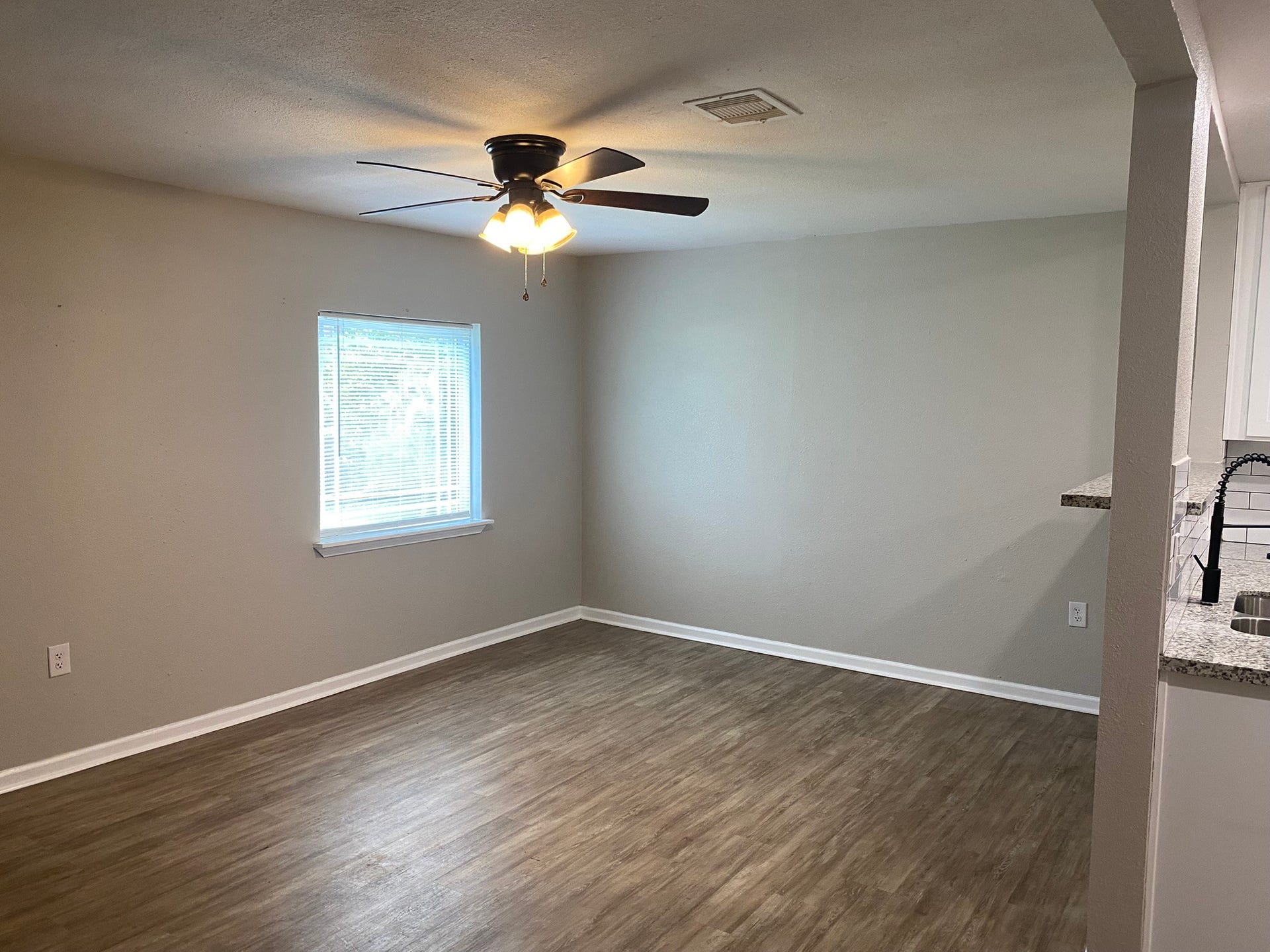 2016 Magnolia Drive, La Marque, TX 77568 2016 Magnolia Drive, La Marque, TX 77568