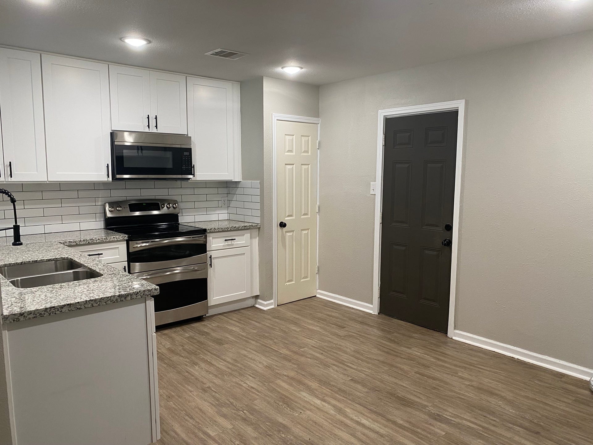 2016 Magnolia Drive, La Marque, TX 77568 2016 Magnolia Drive, La Marque, TX 77568