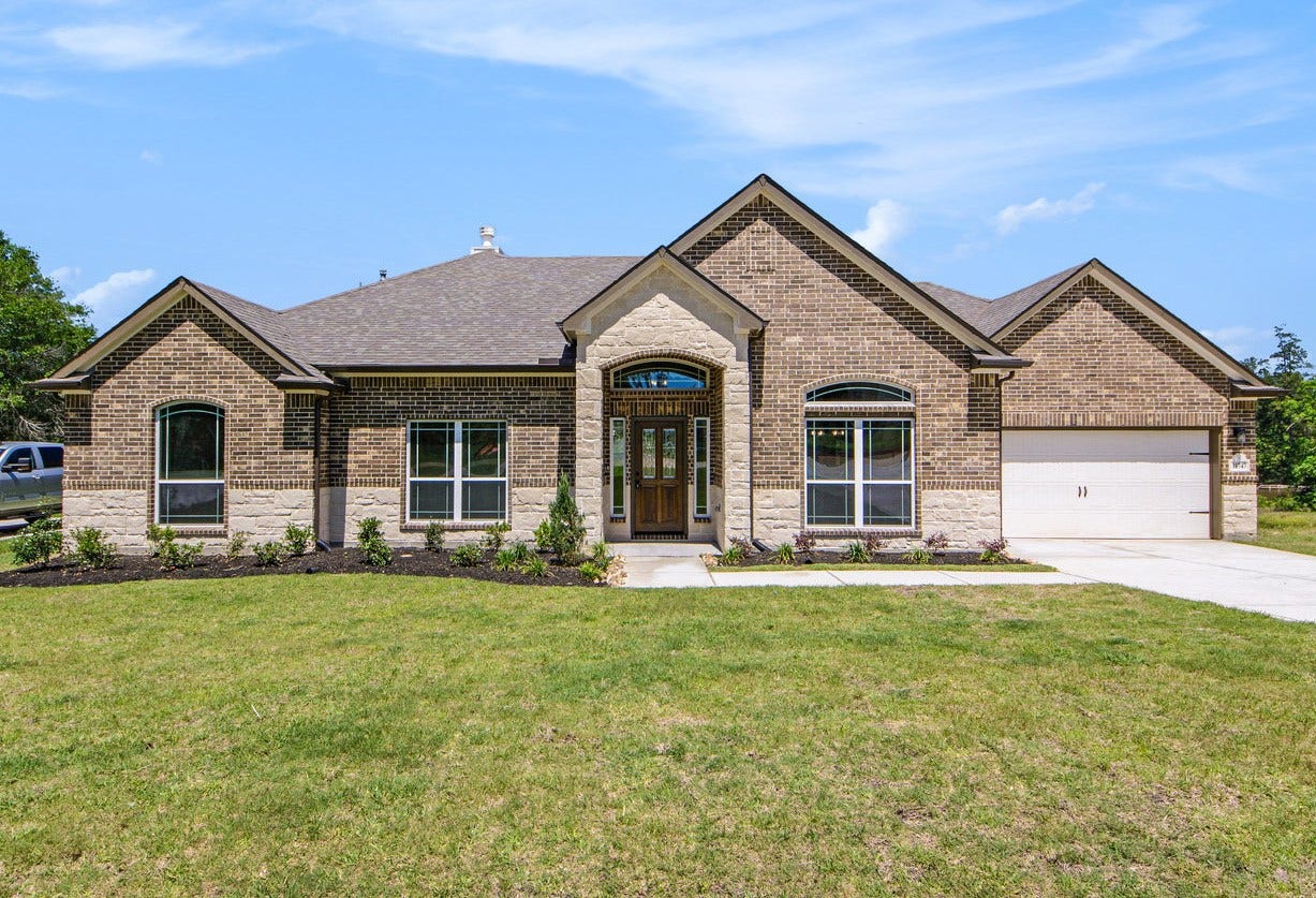 Gorgeous New 1 Story home! Pictures are representation of the Montgomery floor plan.  Colors and selections may vary.  New photos coming soon.