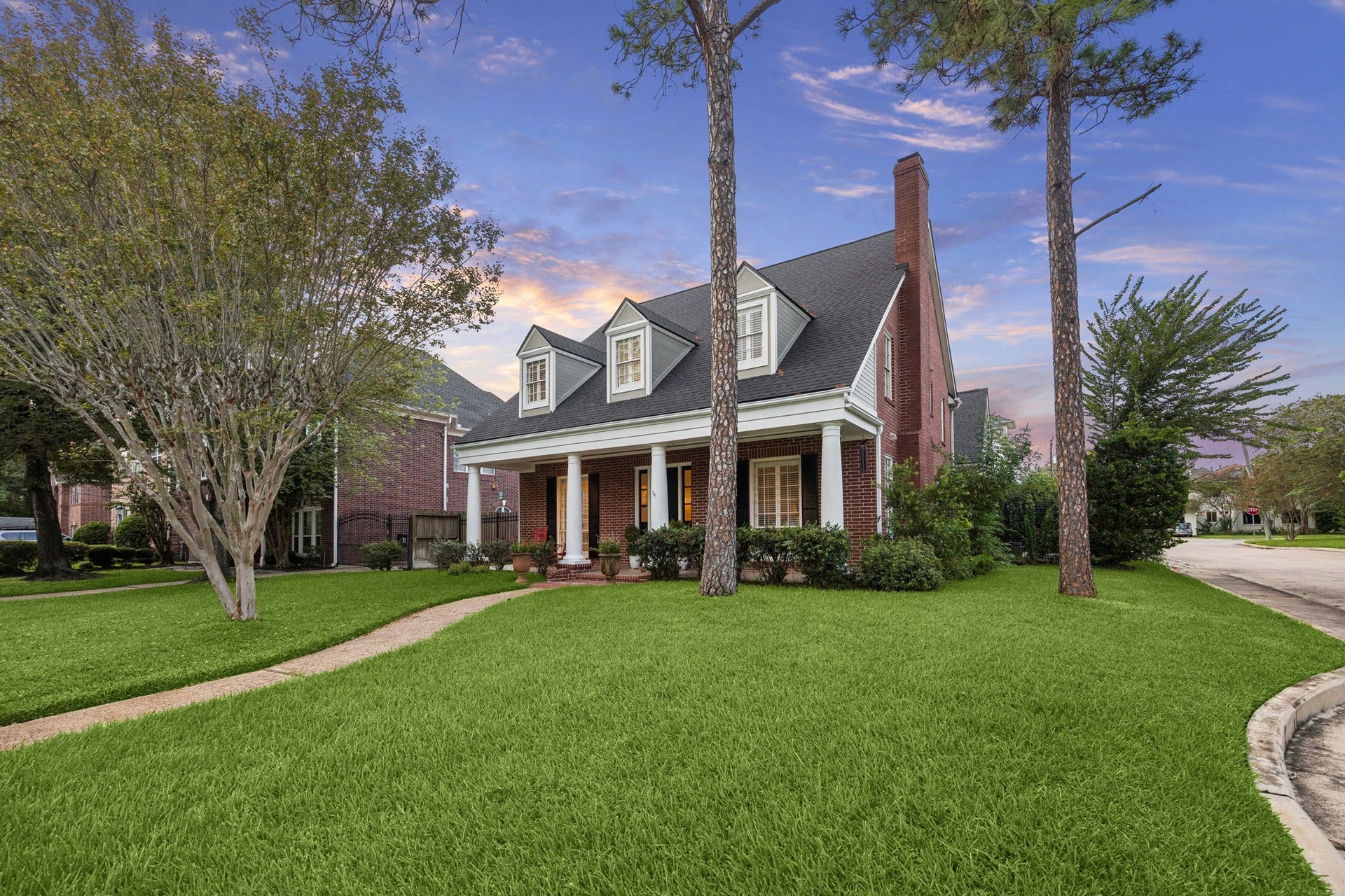 4900 Florence Street, Bellaire, TX 77401 4900 Florence Street, Bellaire, TX 77401
