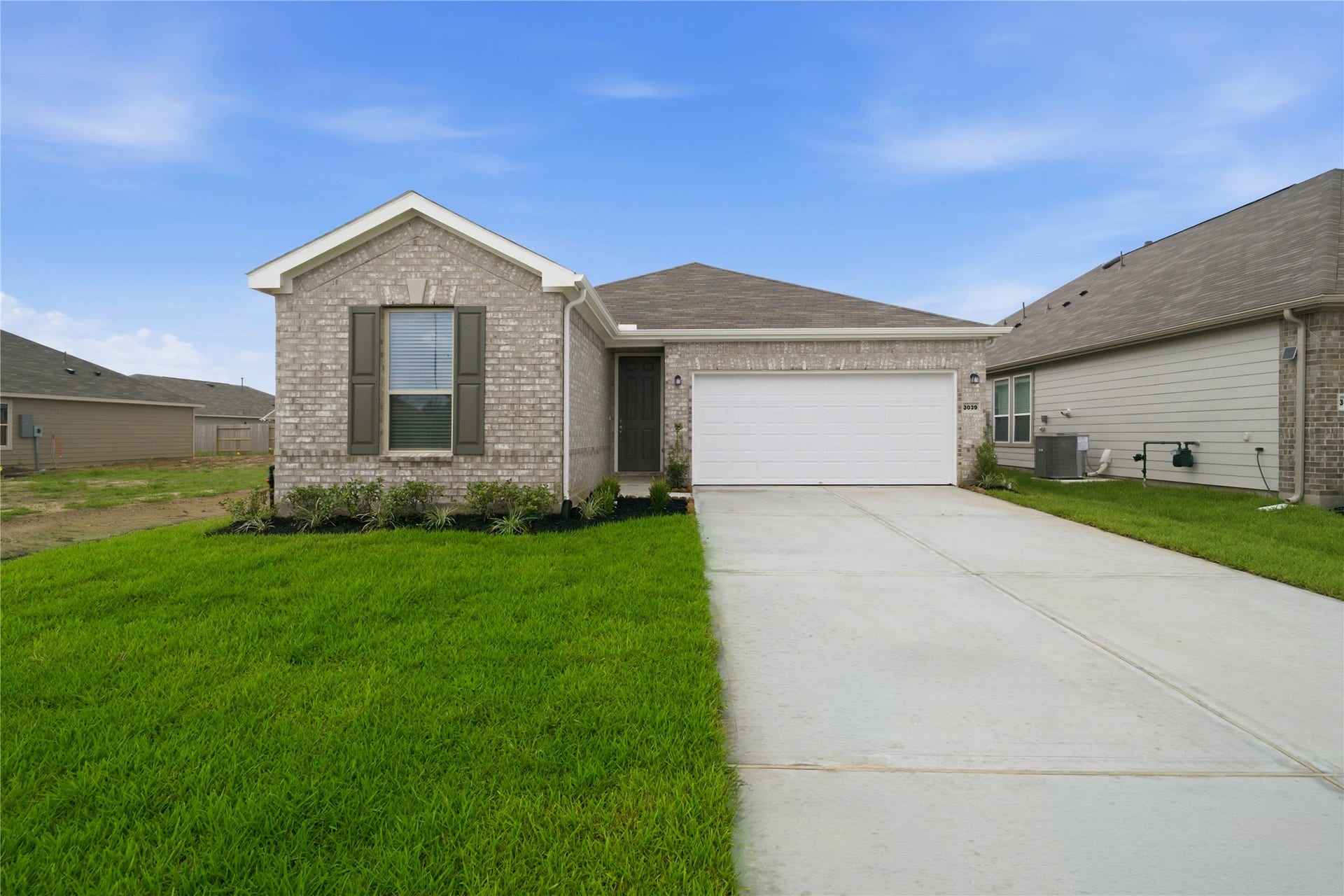 3039 Cronus Way, Fresno, TX 77545 Don't miss the opportunity to make 3039 Cronus Way your new home. Schedule your private tour today!