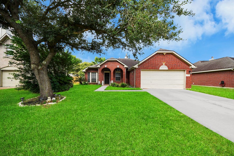 Property photo for 20419 Westfield Parkway, Katy, TX