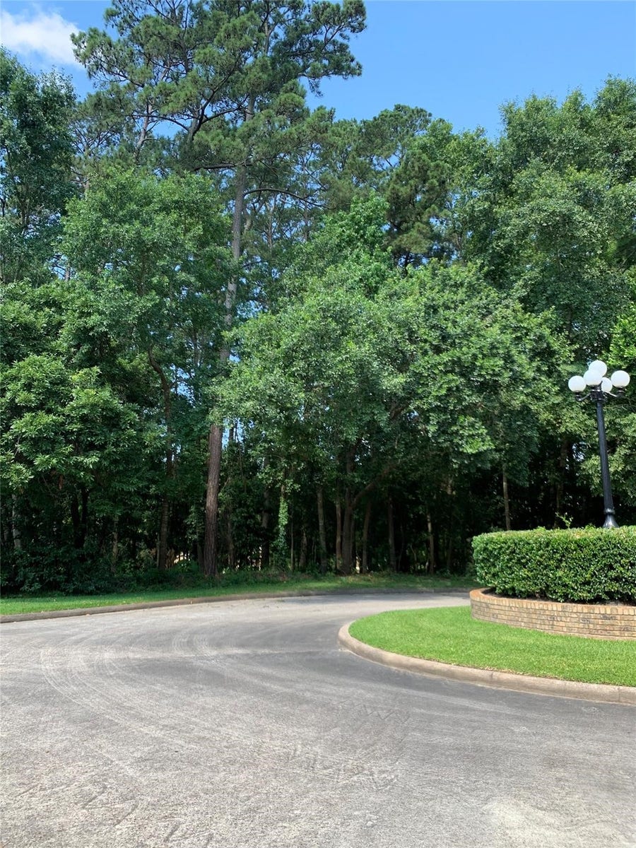 Property photo for 901 Longmire, Conroe, TX