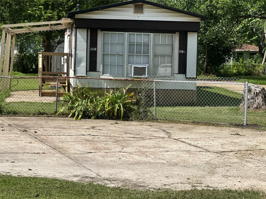 Property photo for 9514 Catlett Lane, La Porte, TX
