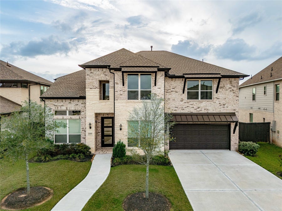 Property photo for 2207 Falling Fig Lane, Richmond, TX