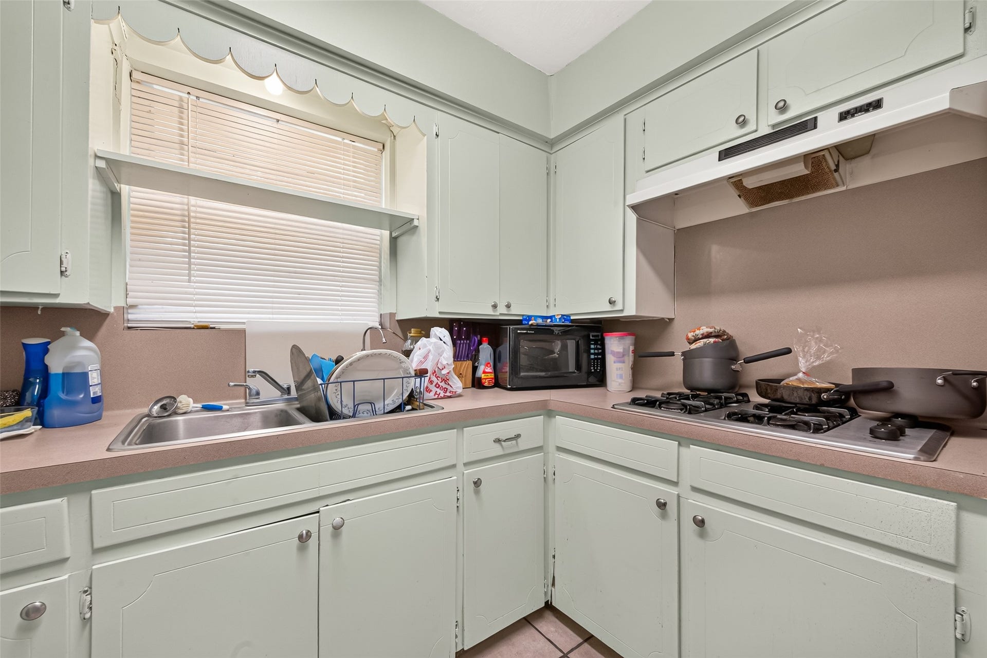 7610 Bissell Road, Manvel, TX 77578 7610 Bissell Road, Manvel, TX 77578