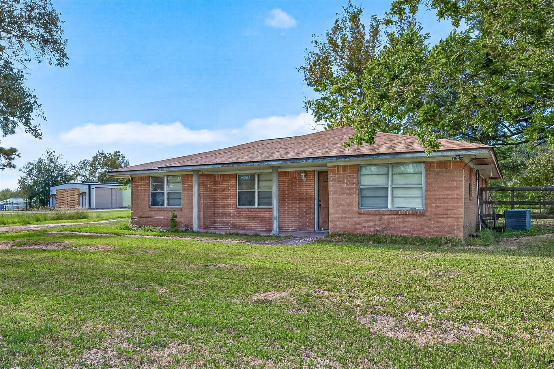 7610 Bissell Road, Manvel, TX 77578 7610 Bissell Road, Manvel, TX 77578