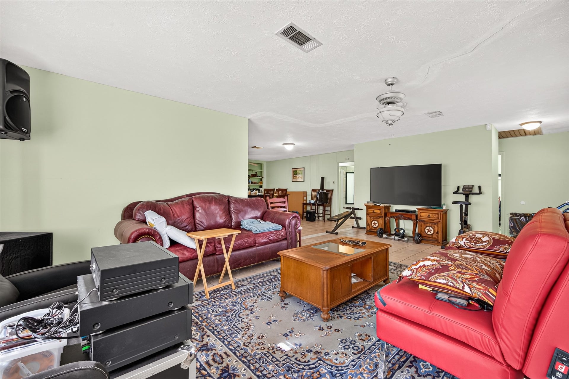 7610 Bissell Road, Manvel, TX 77578 7610 Bissell Road, Manvel, TX 77578