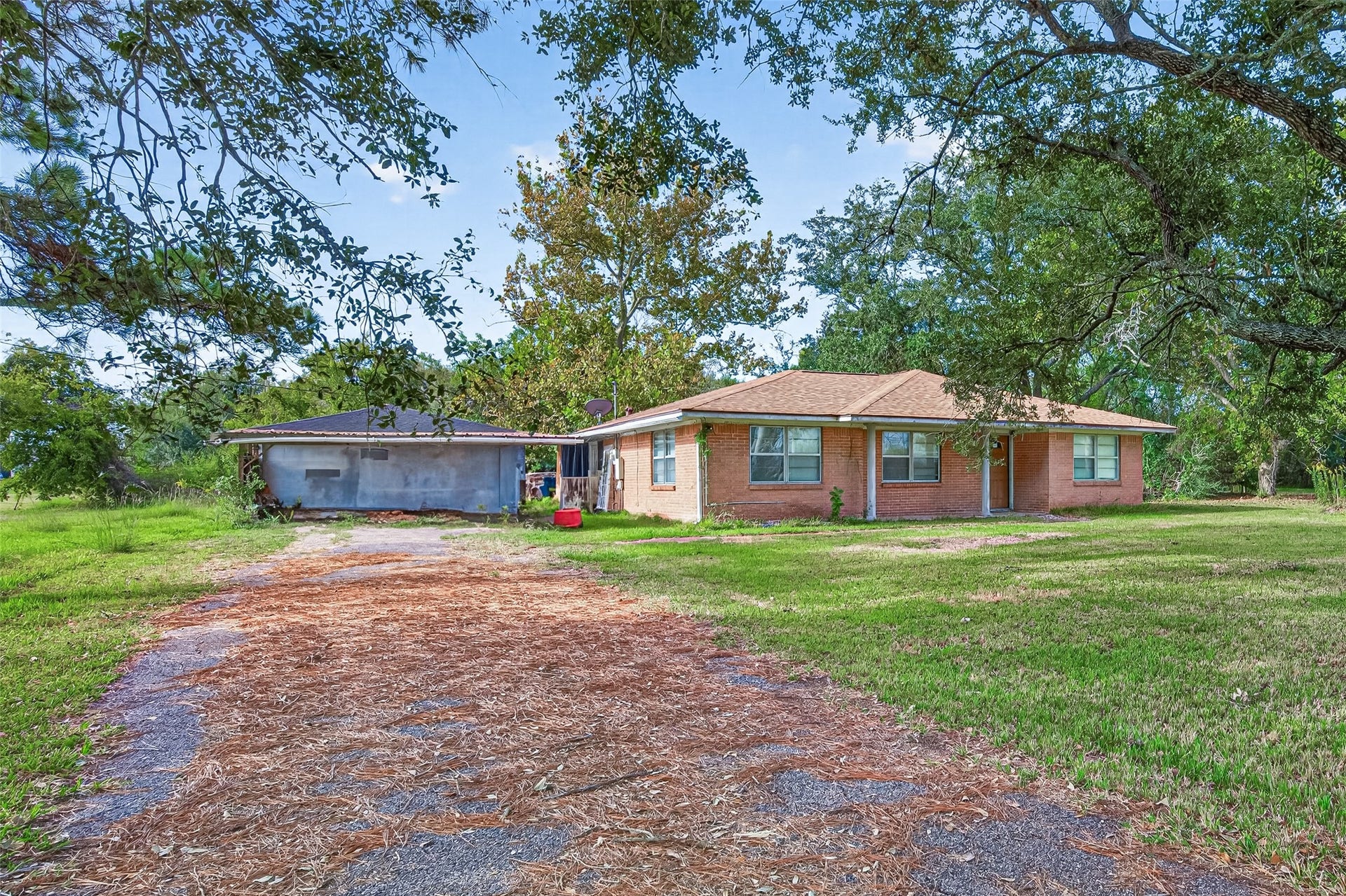 7610 Bissell Road, Manvel, TX 77578 7610 Bissell Road, Manvel, TX 77578
