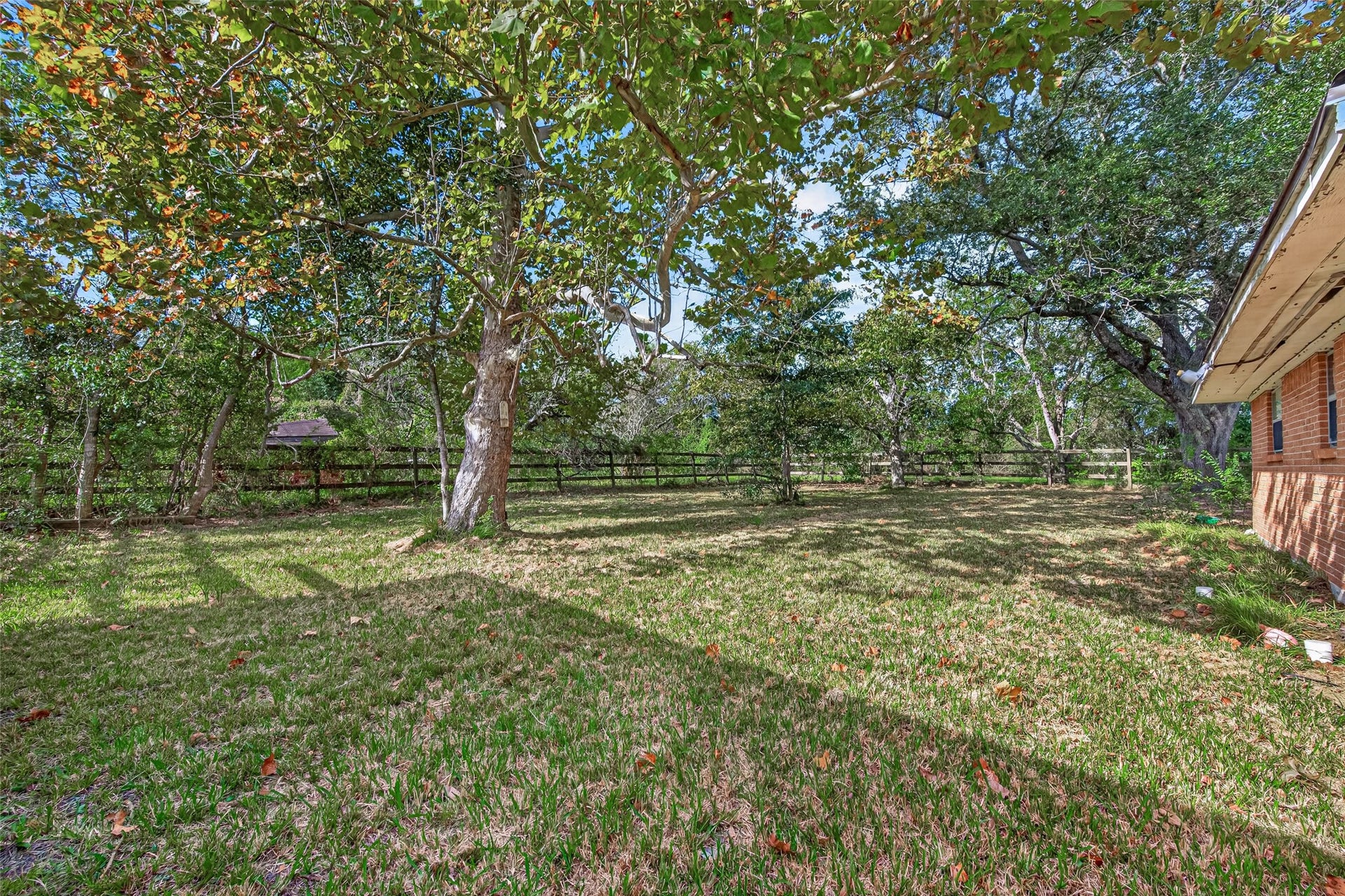 7610 Bissell Road, Manvel, TX 77578 7610 Bissell Road, Manvel, TX 77578