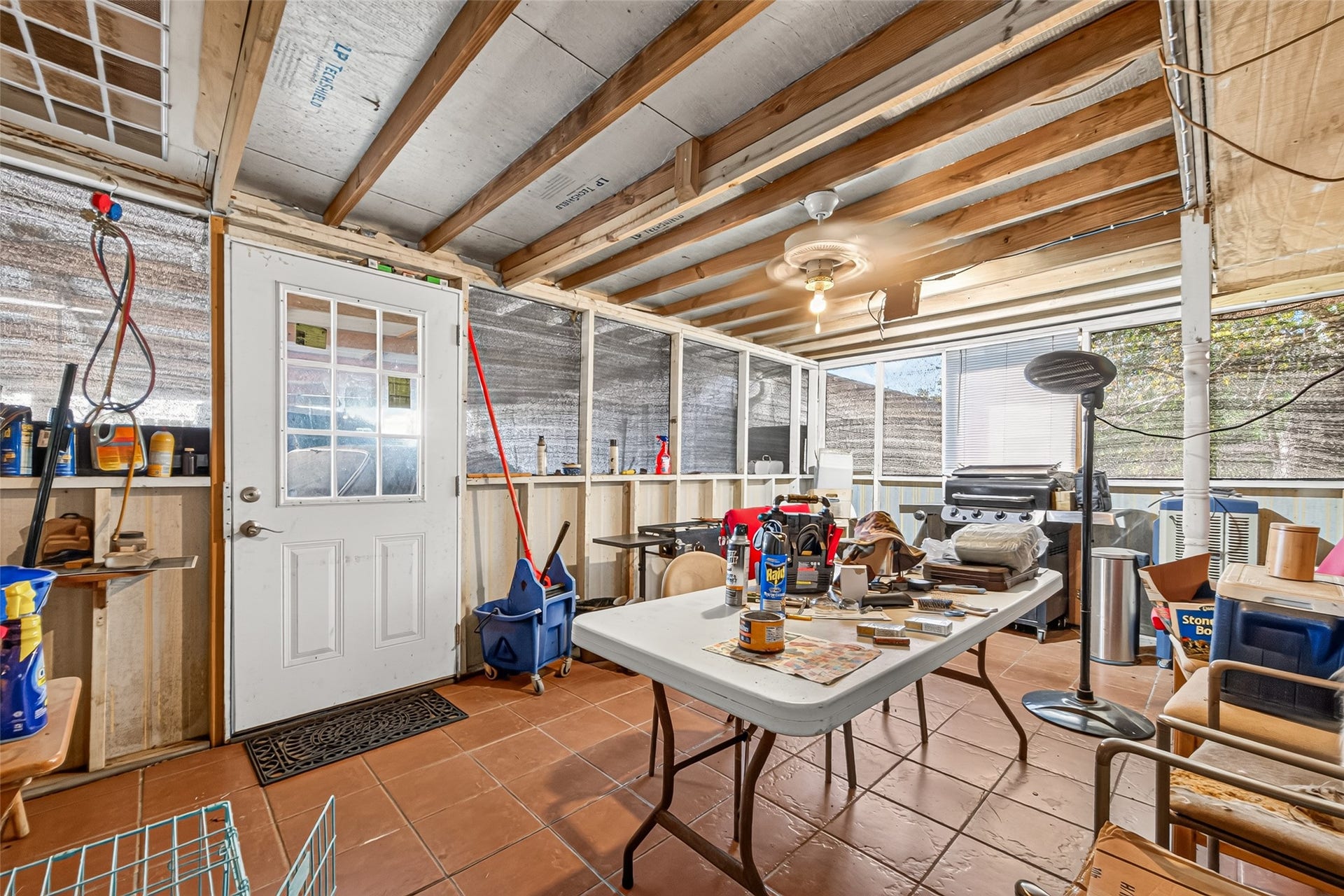 7610 Bissell Road, Manvel, TX 77578 7610 Bissell Road, Manvel, TX 77578