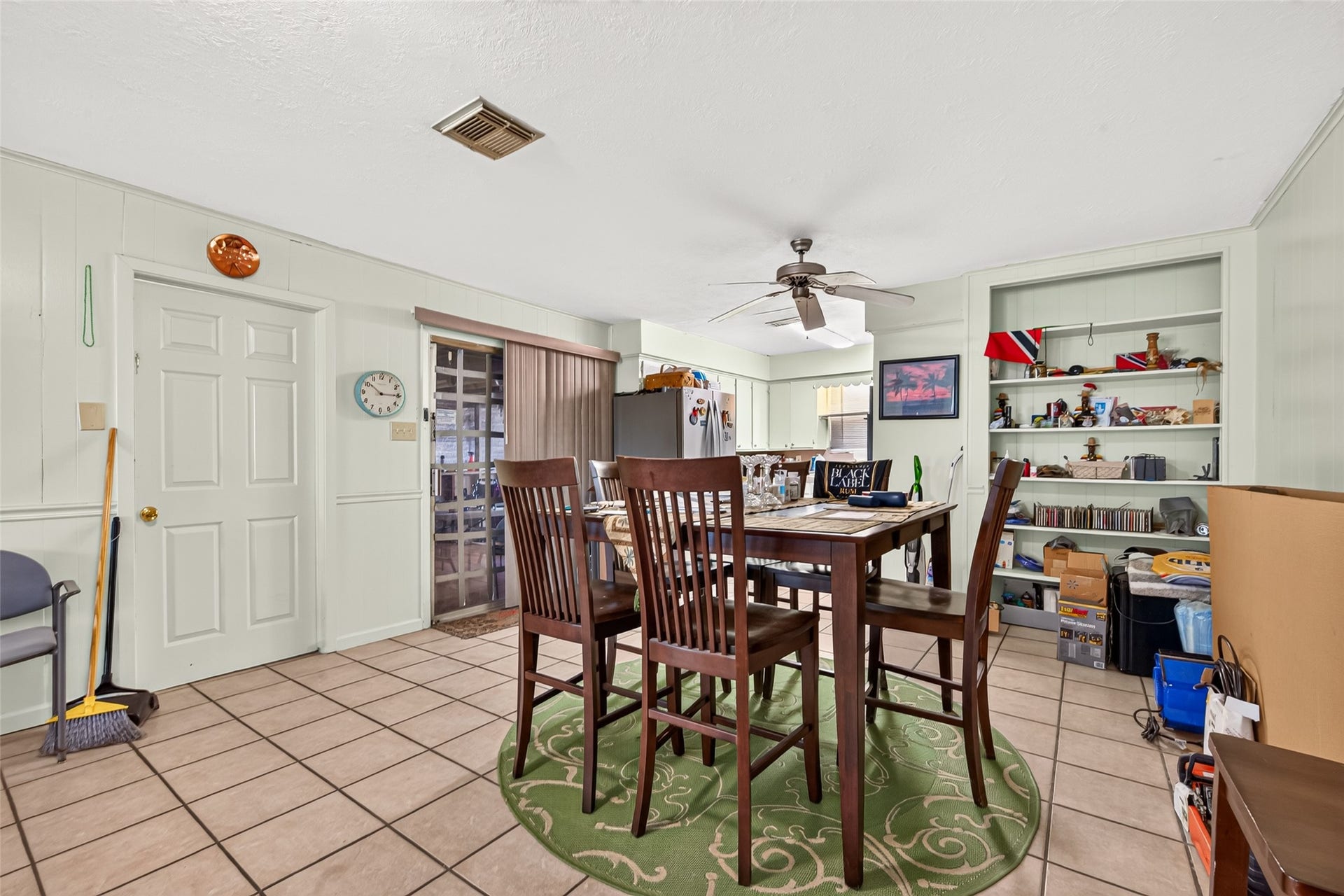 7610 Bissell Road, Manvel, TX 77578 7610 Bissell Road, Manvel, TX 77578