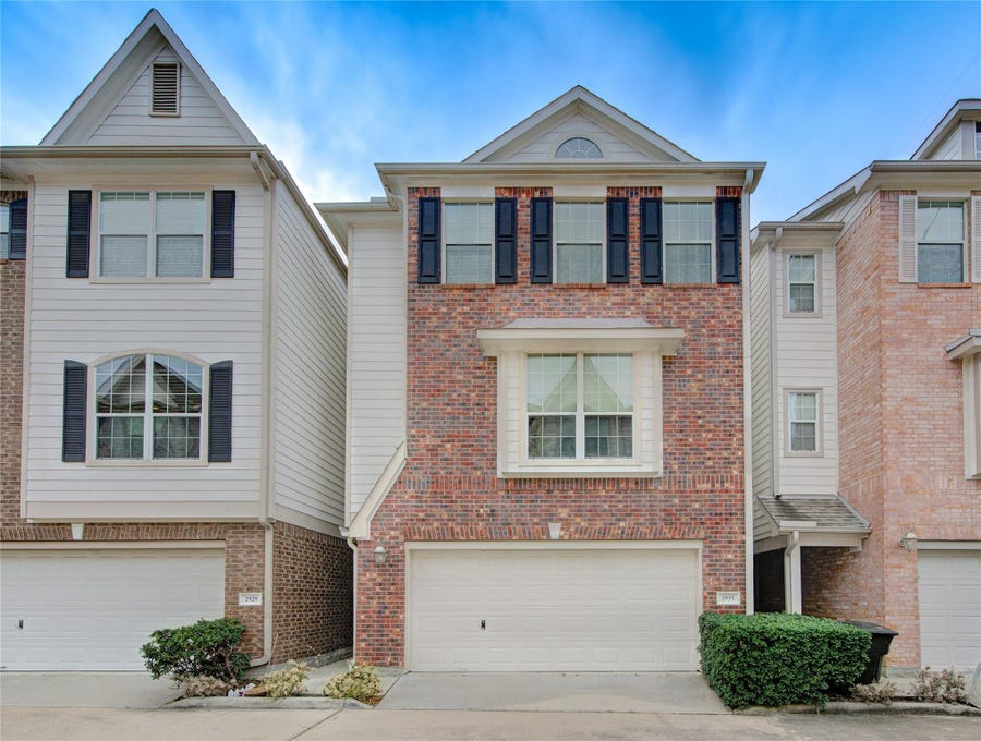 Property photo for 2931 Bering Drive, Houston, TX