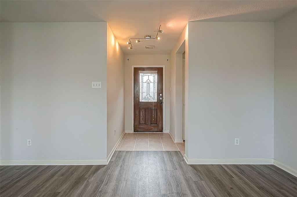 9406 Tolken Way, Sugar Land, TX 77498 9406 Tolken Way, Sugar Land, TX 77498