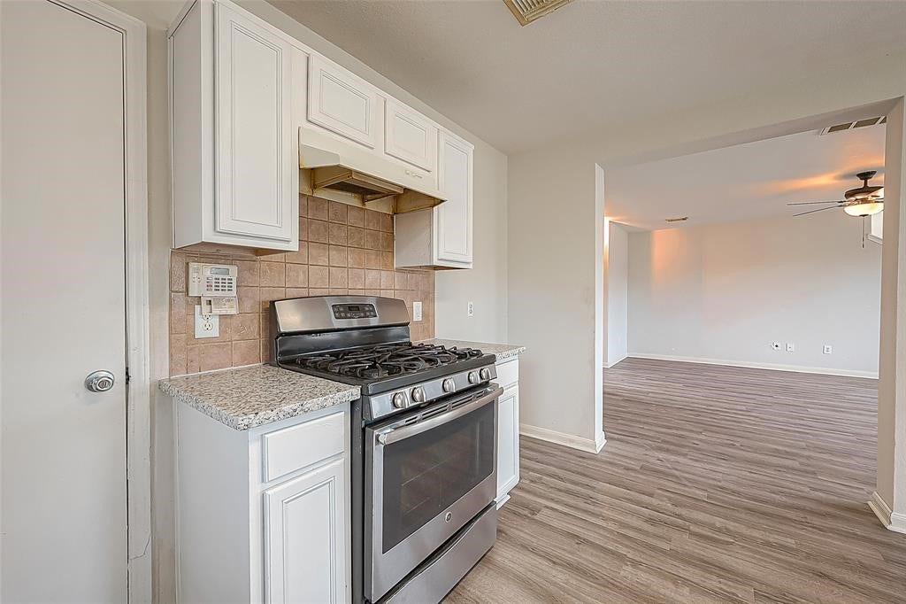 9406 Tolken Way, Sugar Land, TX 77498 9406 Tolken Way, Sugar Land, TX 77498