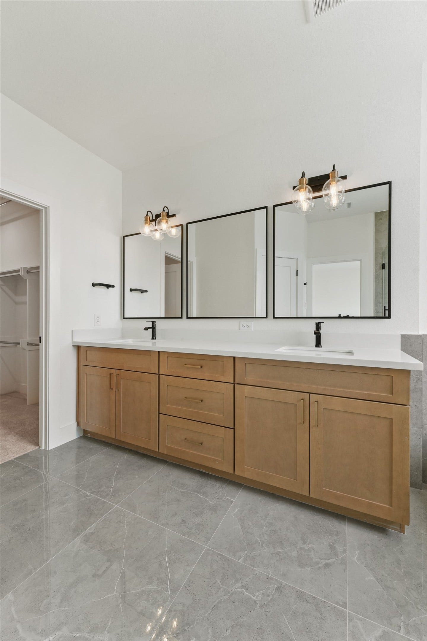 1804 Del Norte Street, #E, Houston, TX 77018 1804 Del Norte Street, #E, Houston, TX 77018