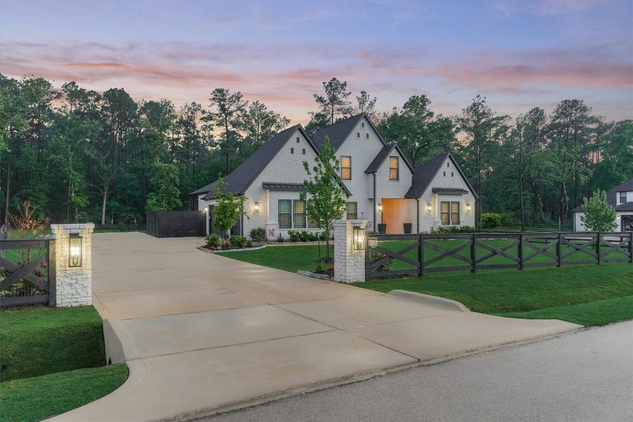 Property photo for 8220 Cavell Ct, Montgomery, TX