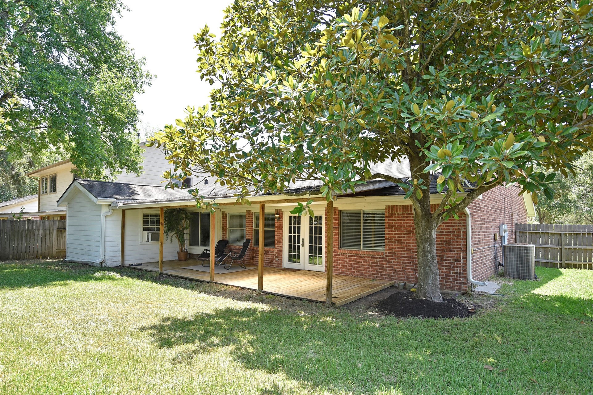 2035 Shorewood Lane, Sugar Land, TX 77479 2035 Shorewood Lane, Sugar Land, TX 77479