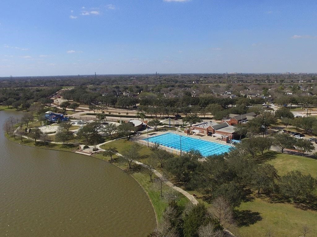 2035 Shorewood Lane, Sugar Land, TX 77479 This heated pool is open year round for residents of First Colony Community Services Association members. There is also a boat house for residents use on Oyster Creek.