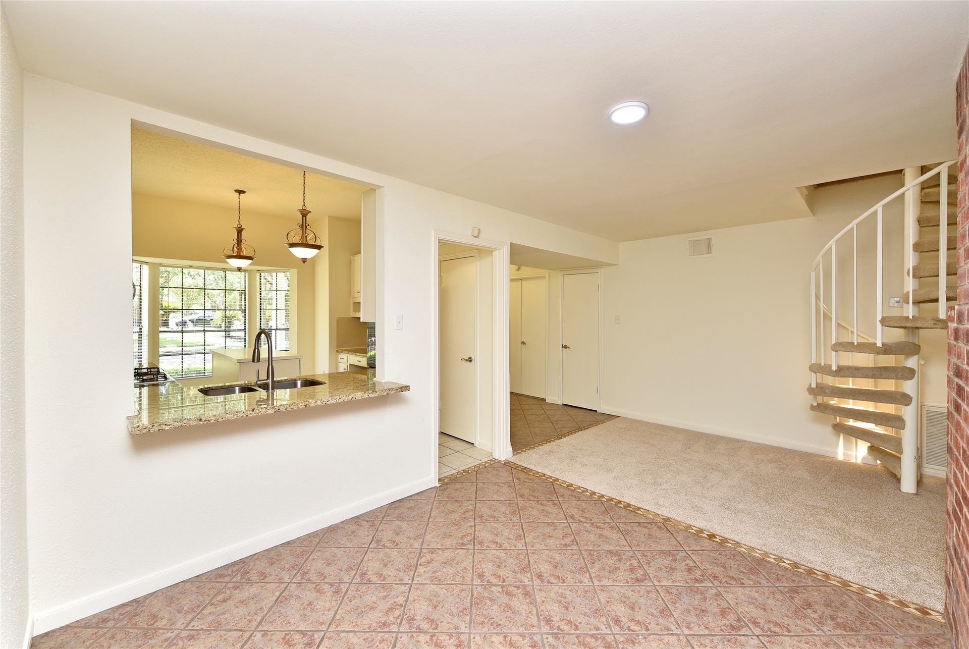 2035 Shorewood Lane, Sugar Land, TX 77479 Formal dinning room tasteful tile